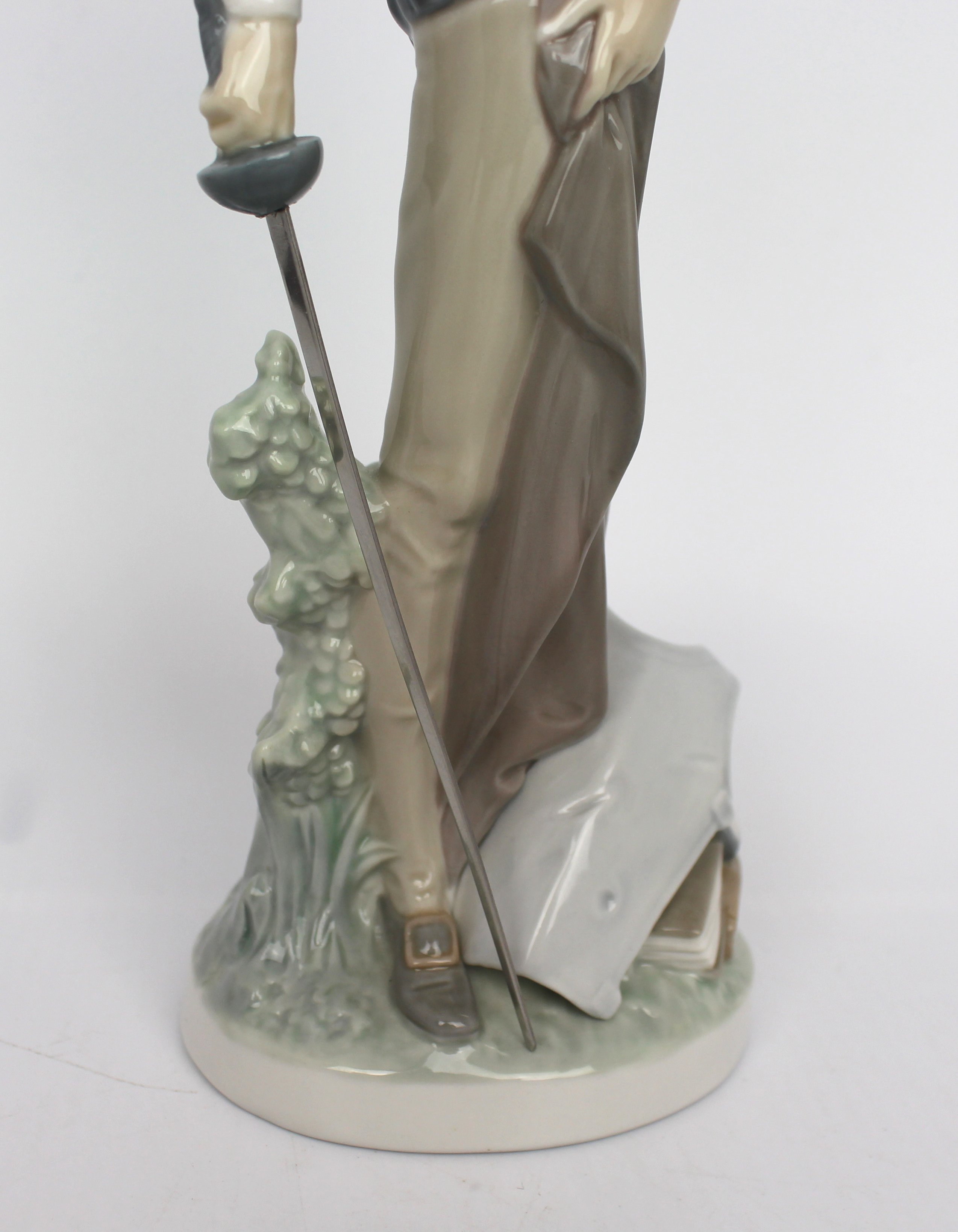 Lladro Figurine Cavalier with Sword Figurine - Image 4 of 6