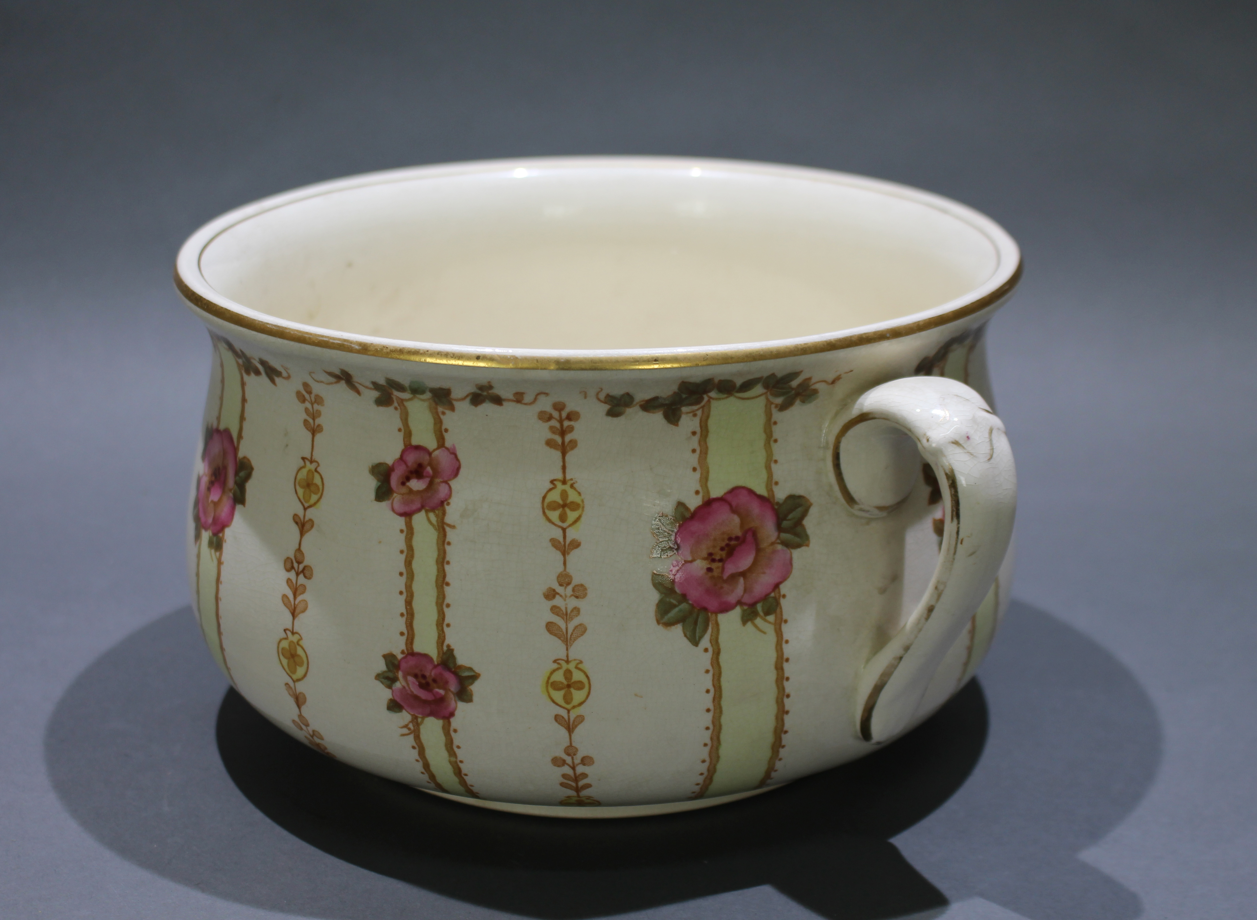 Devon ware Fieldings Frome Early 20th c. Chamber Pot - Image 3 of 3