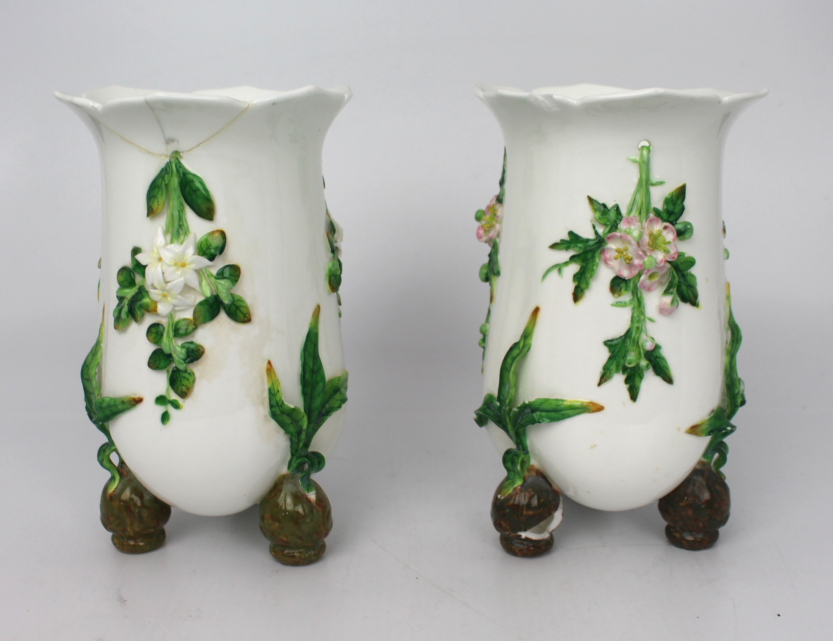 Pair of Antique Floral English Vases - Image 3 of 7