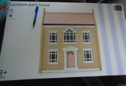 Area D10. A Large Leckford Dolls House Looks New.