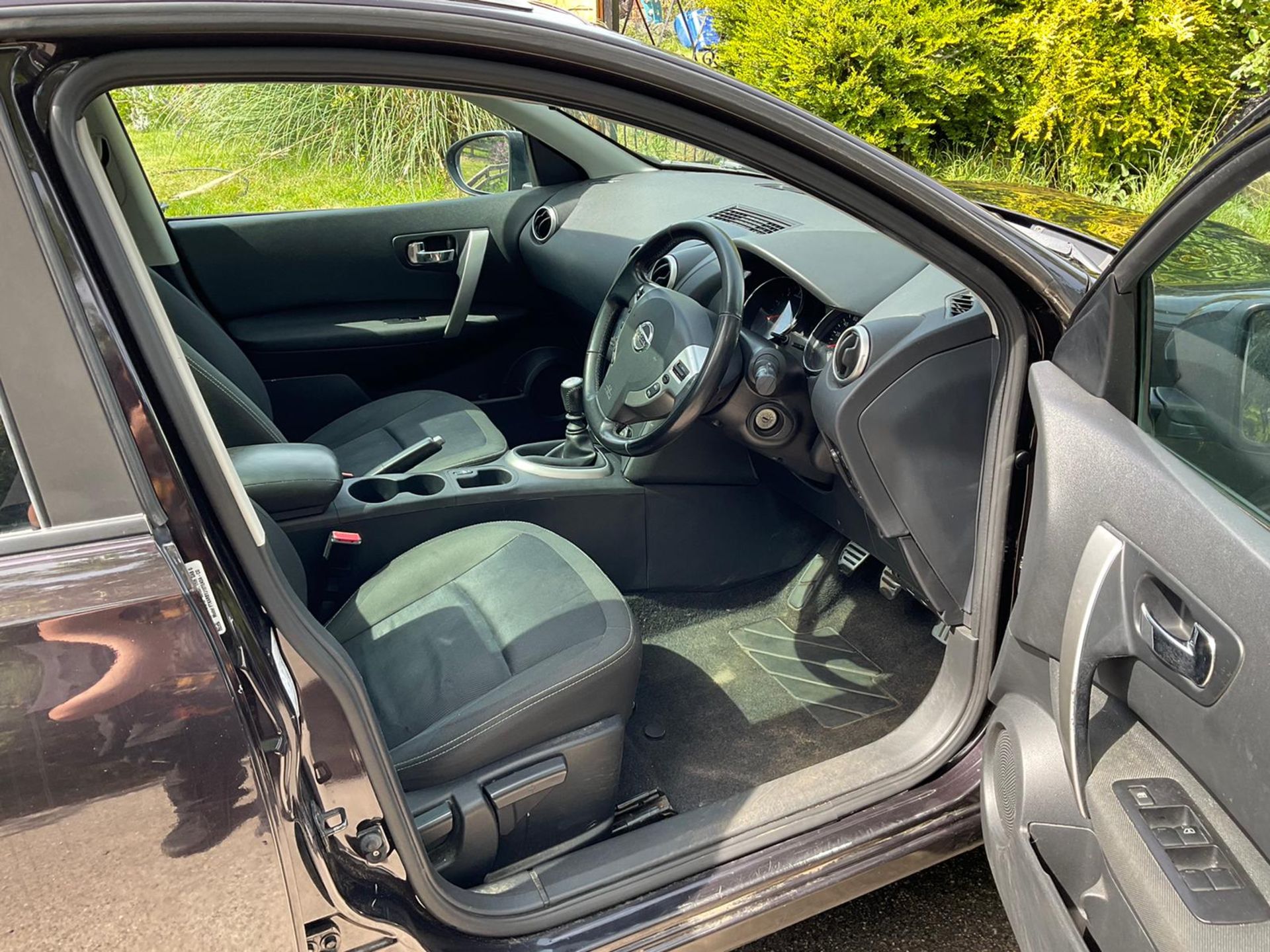 Nissan Qashqai N-Tec DCI 2011 (11 Plate) 1.4 Diesel 94k 6 Speed Panoramic Sunroof MOT June 2023 - Image 7 of 11