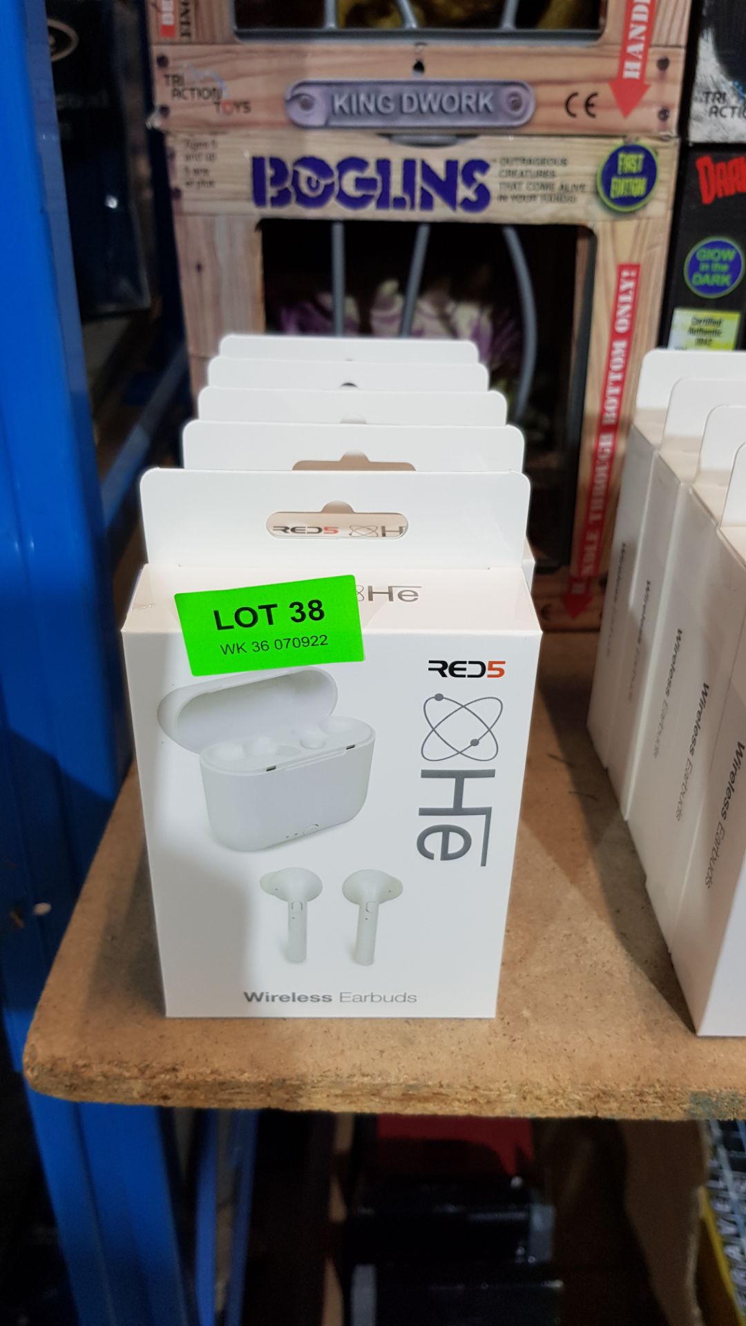 (38/5J) Lot RRP £100. 5x Red5 He Wireless Earbuds White RRP £20 Each. (All Units Sealed, Appear A... - Image 3 of 3