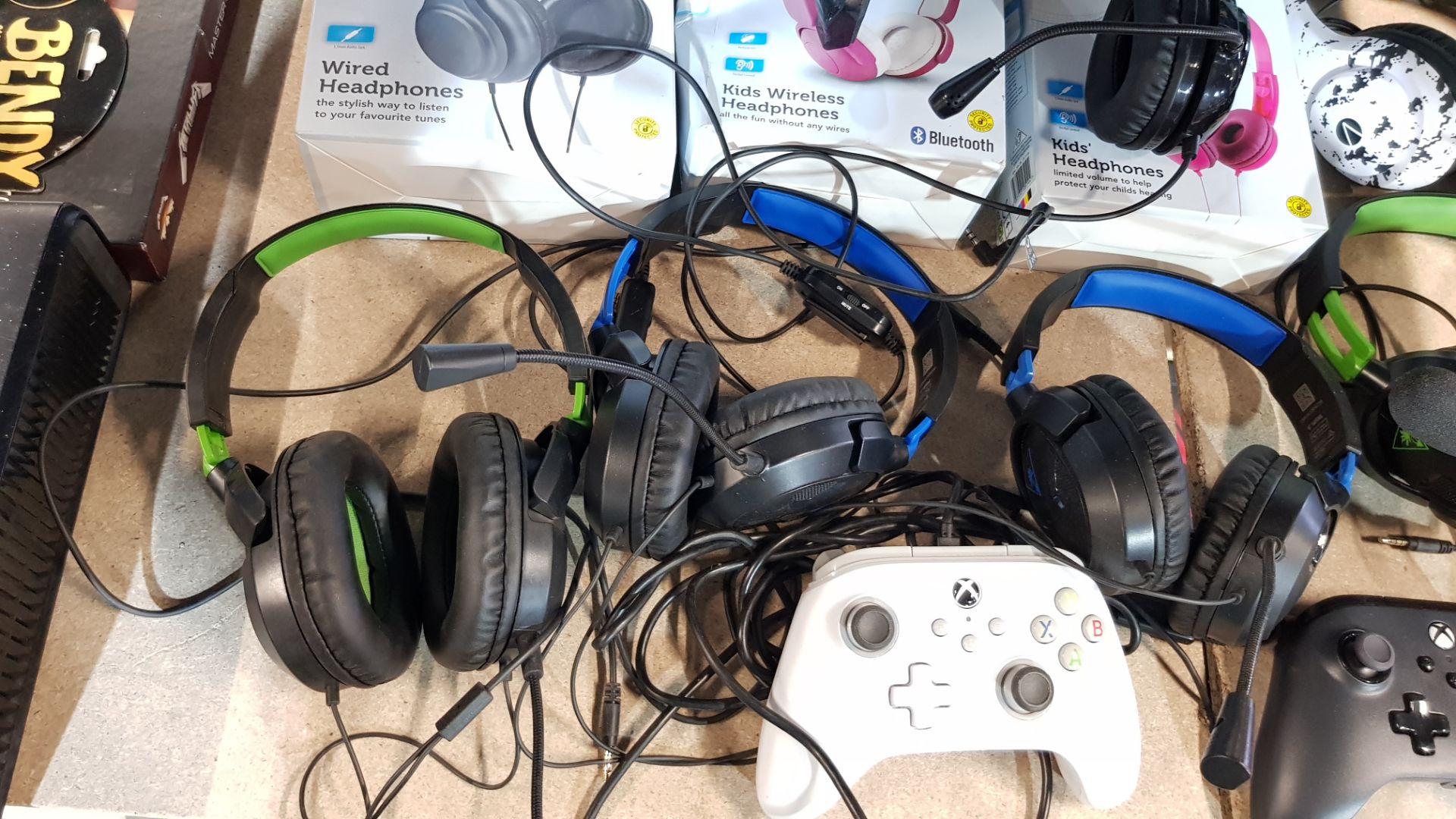 (60/5J) Lot RRP Circa £150+. 23x Mixed Gaming Headset / Controller Items. To Include 2x Turtle Be... - Image 18 of 18