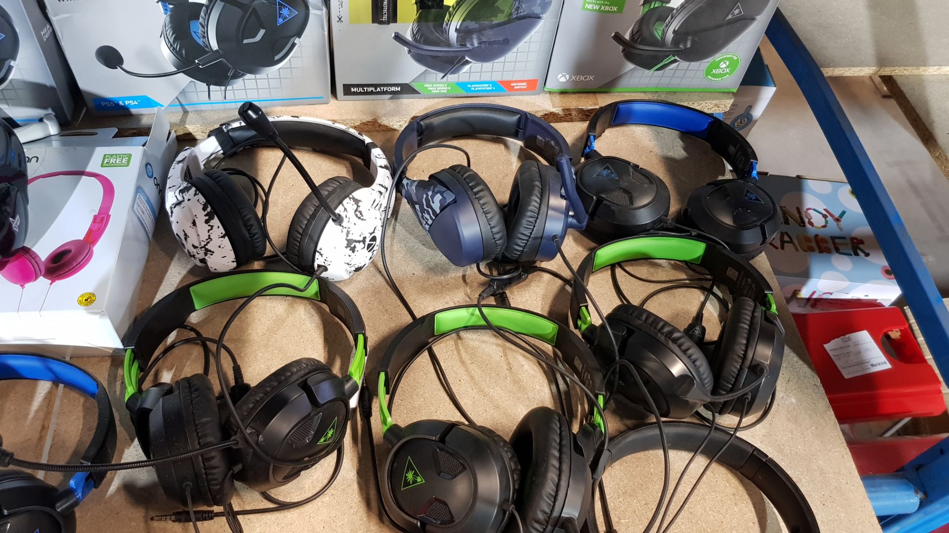 (60/5J) Lot RRP Circa £150+. 23x Mixed Gaming Headset / Controller Items. To Include 2x Turtle Be... - Image 13 of 18