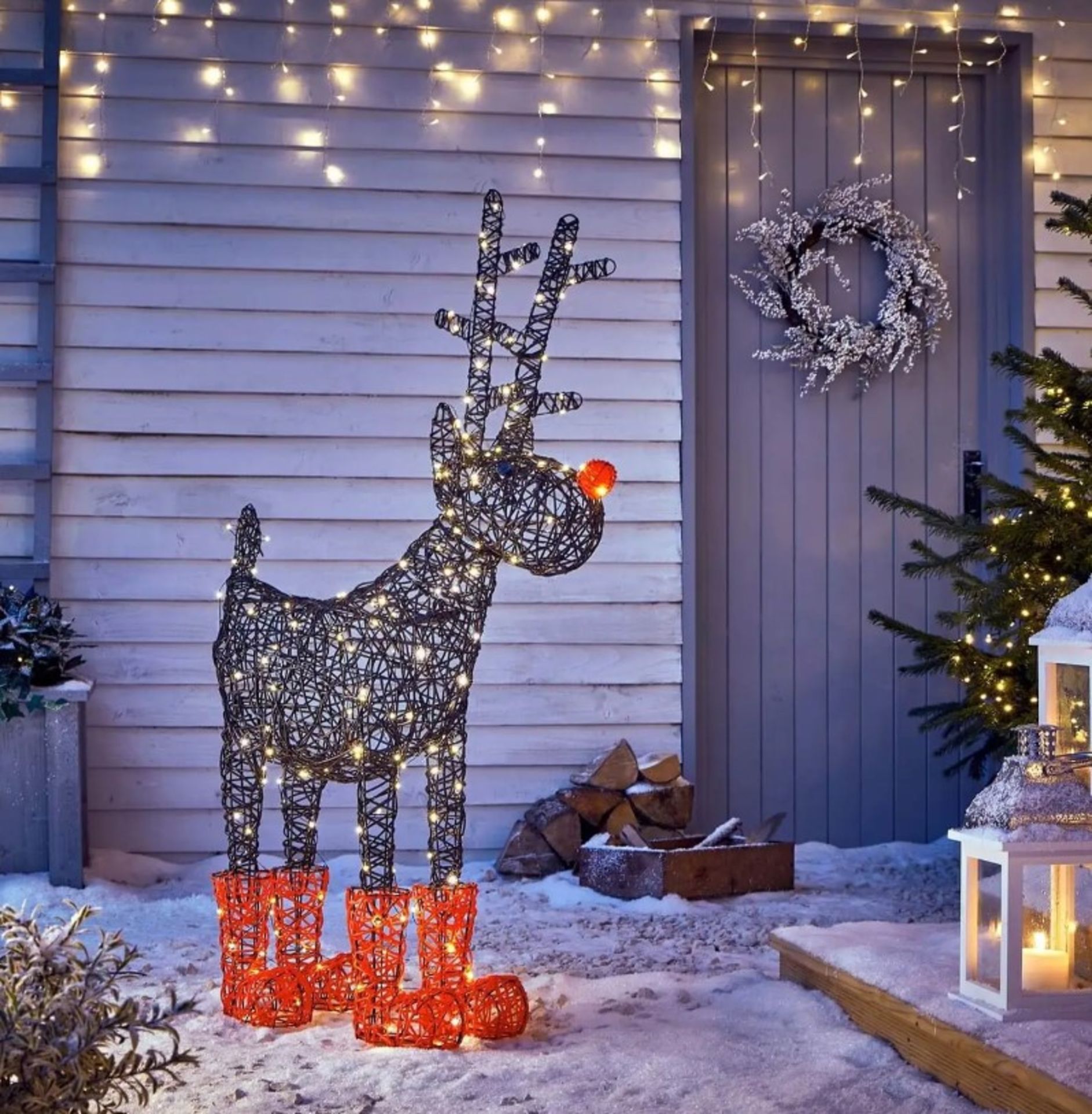 (146/6I) Lot RRP £ 265. 2x Christmas Items. 1x Rudolph Rattan Effect LED Warm White Silhouette Ma...