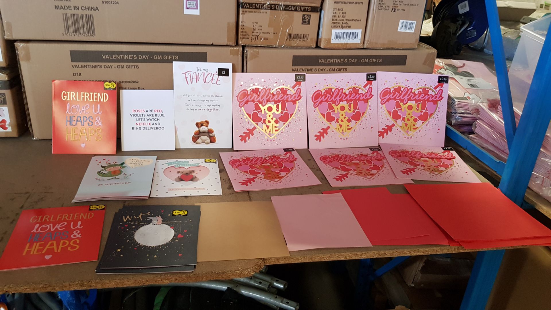 (136/2F) A Quantity Of Mixed Greeting Cards & Envelopes RRP £1-£4 Each. To Include Valentine & Bi... - Image 26 of 28