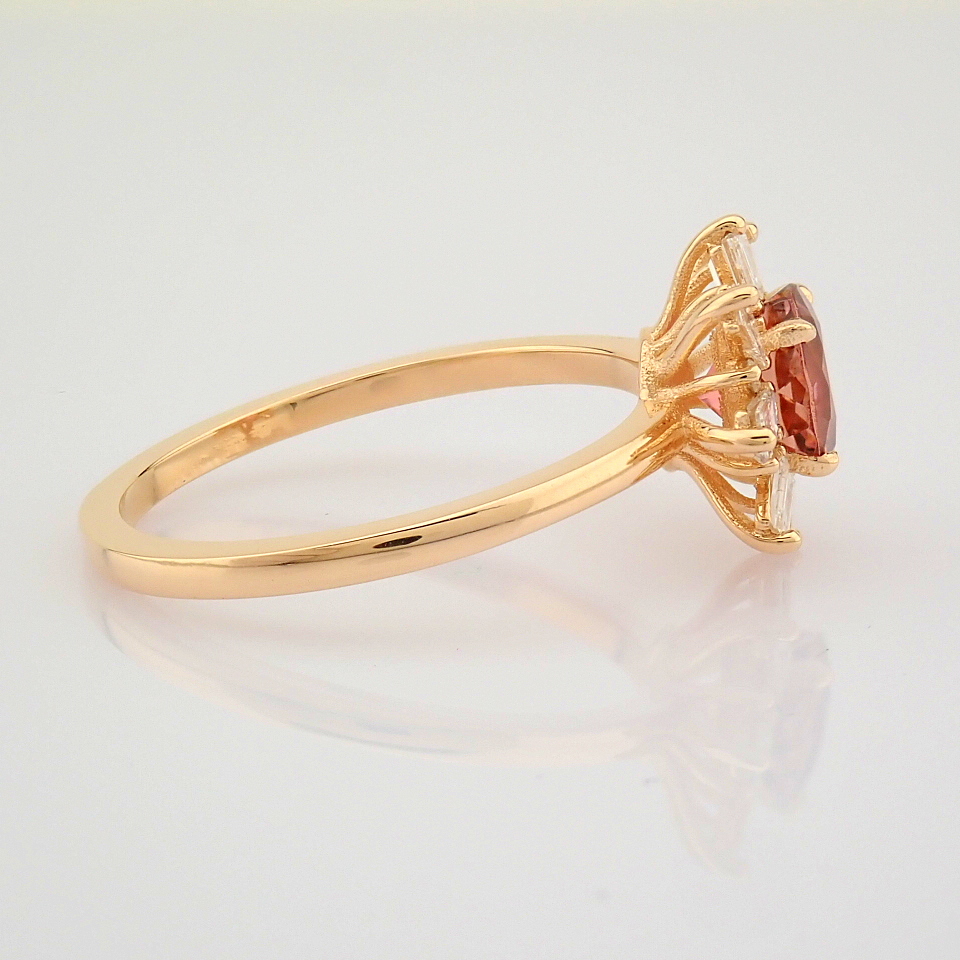 Certificated 14K Rose/Pink Gold Baguette Diamond & Diamond Ring (Total 1.27 ct Stone) - Image 6 of 9