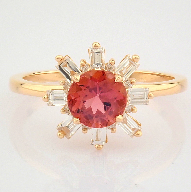 Certificated 14K Rose/Pink Gold Baguette Diamond & Diamond Ring (Total 1.27 ct Stone) - Image 5 of 9