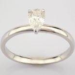 Certificated 14K White Gold Diamond Ring (Total 0.45 ct Stone)