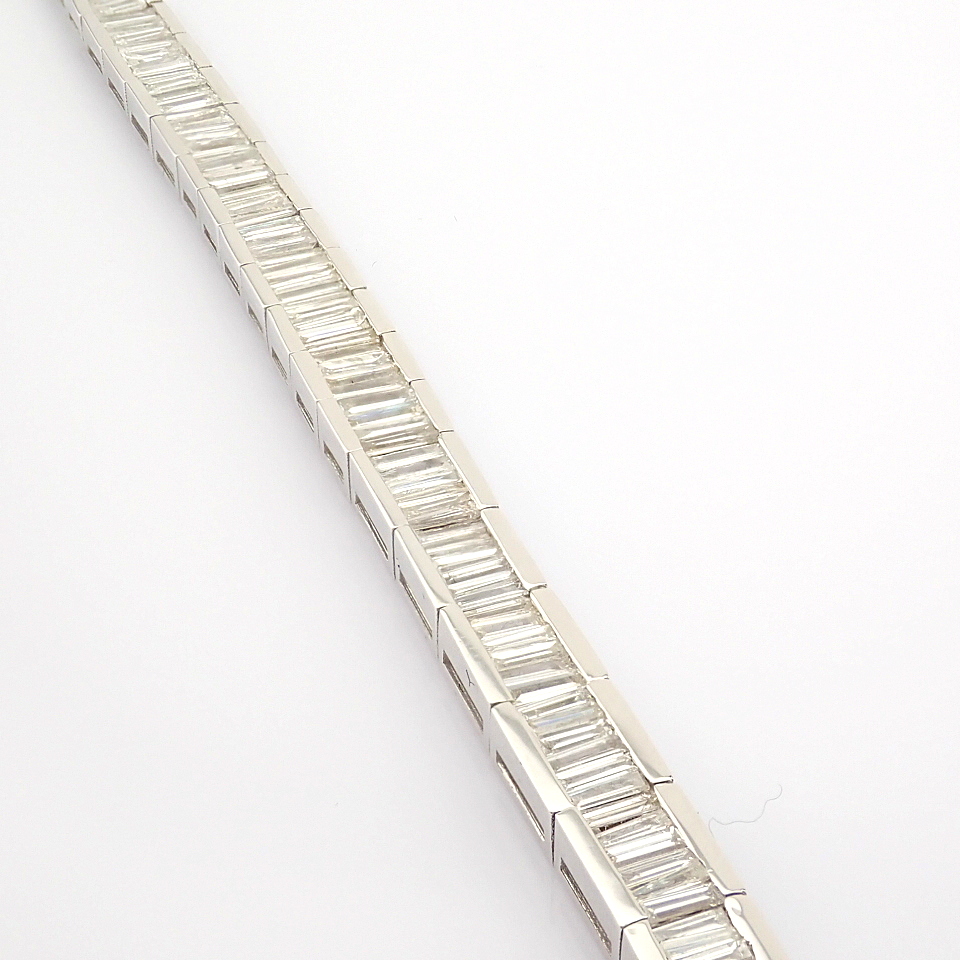 Certificated 14K White Gold Diamond Bracelet (Total 3.19 ct Stone) - Image 8 of 8