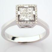 Certificated 14K White Gold Diamond Ring / Total 0.43 ct