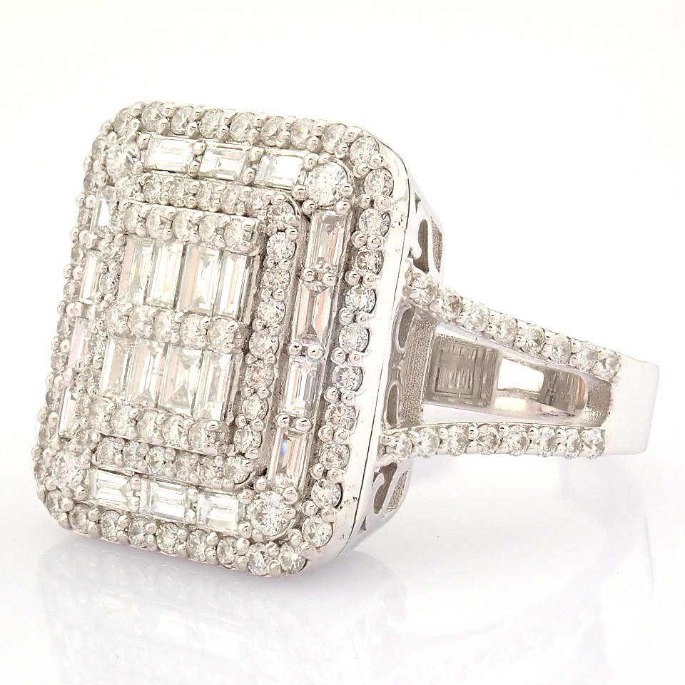 Certificated 14K White Gold Diamond Ring (Total 1.25 ct Stone) - Image 3 of 8