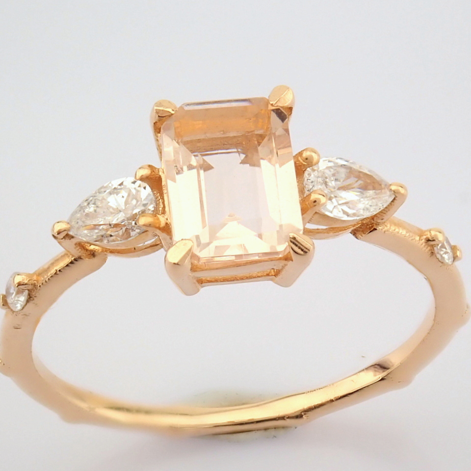 Certificated 14k Rose/Pink Gold Diamond & Pear Diamond Ring (Total 0.98 ct Stone) - Image 3 of 10