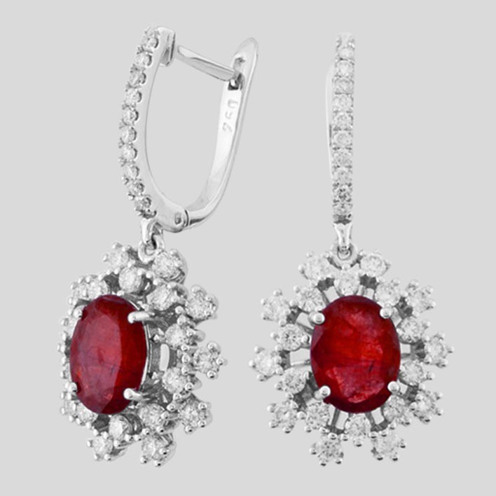 Certificated 18K White Gold Diamond & Ruby Earring / Total 3.6 ct - Image 3 of 4