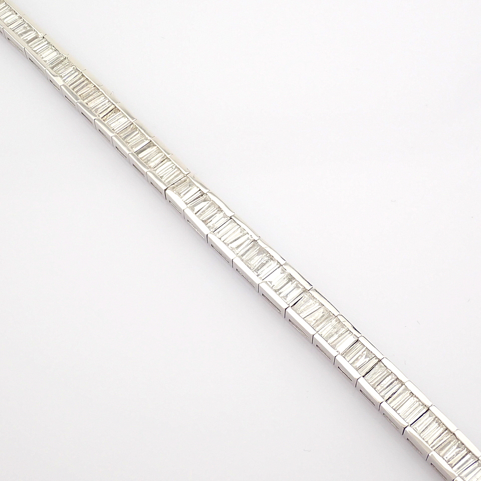 Certificated 14K White Gold Diamond Bracelet (Total 3.19 ct Stone) - Image 7 of 8