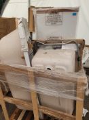 Trader Pallet. 6 x items. 1 x Kensington 1400x700mm Single Ended bath. 1 x 1800mm Double Ended ‘D...