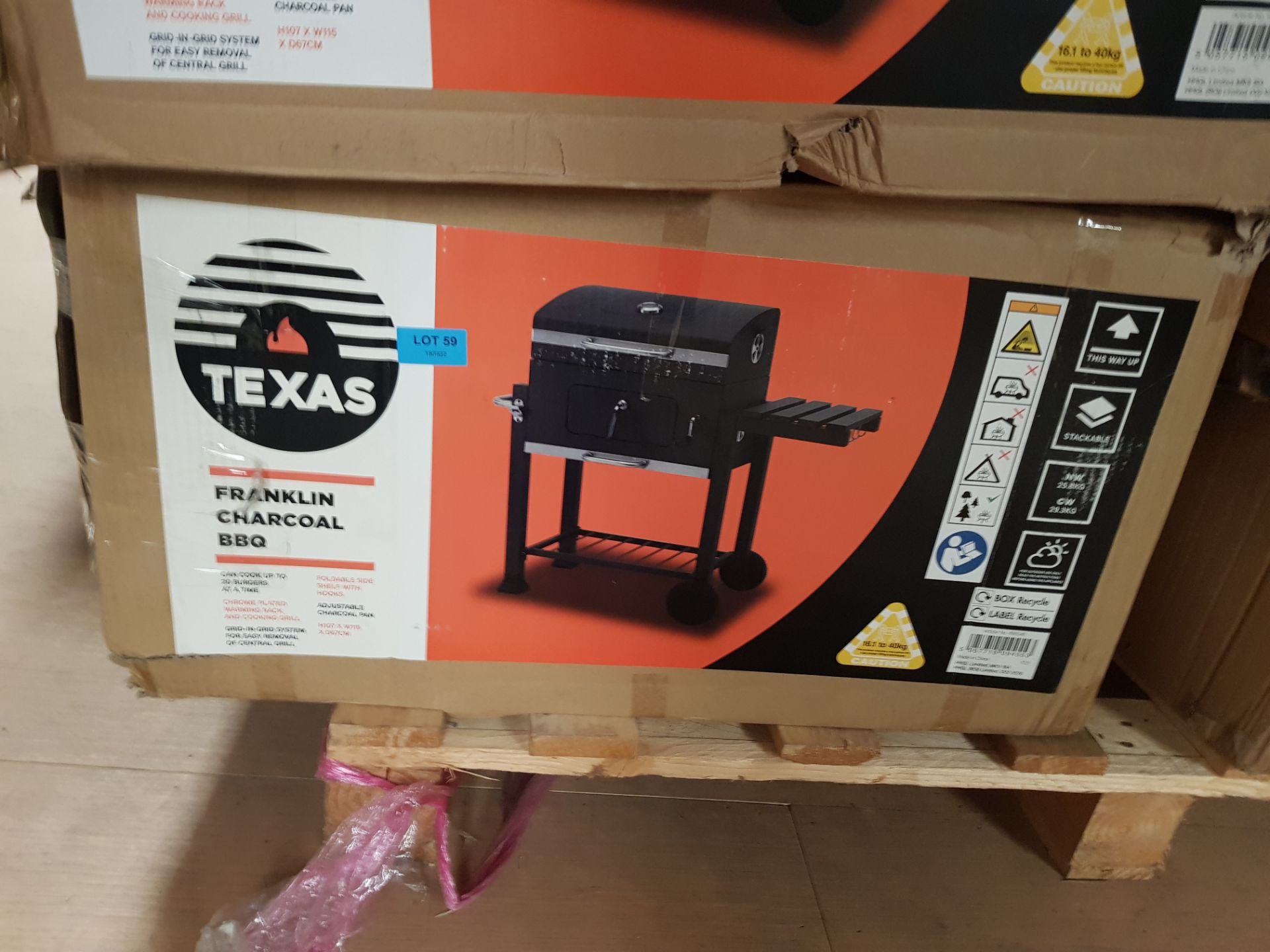 (59/Mez/P2) RRP £180. Texas Franklin Charcoal BBQ. Grid In Grid System For Easy Removal Of Centra... - Image 6 of 6