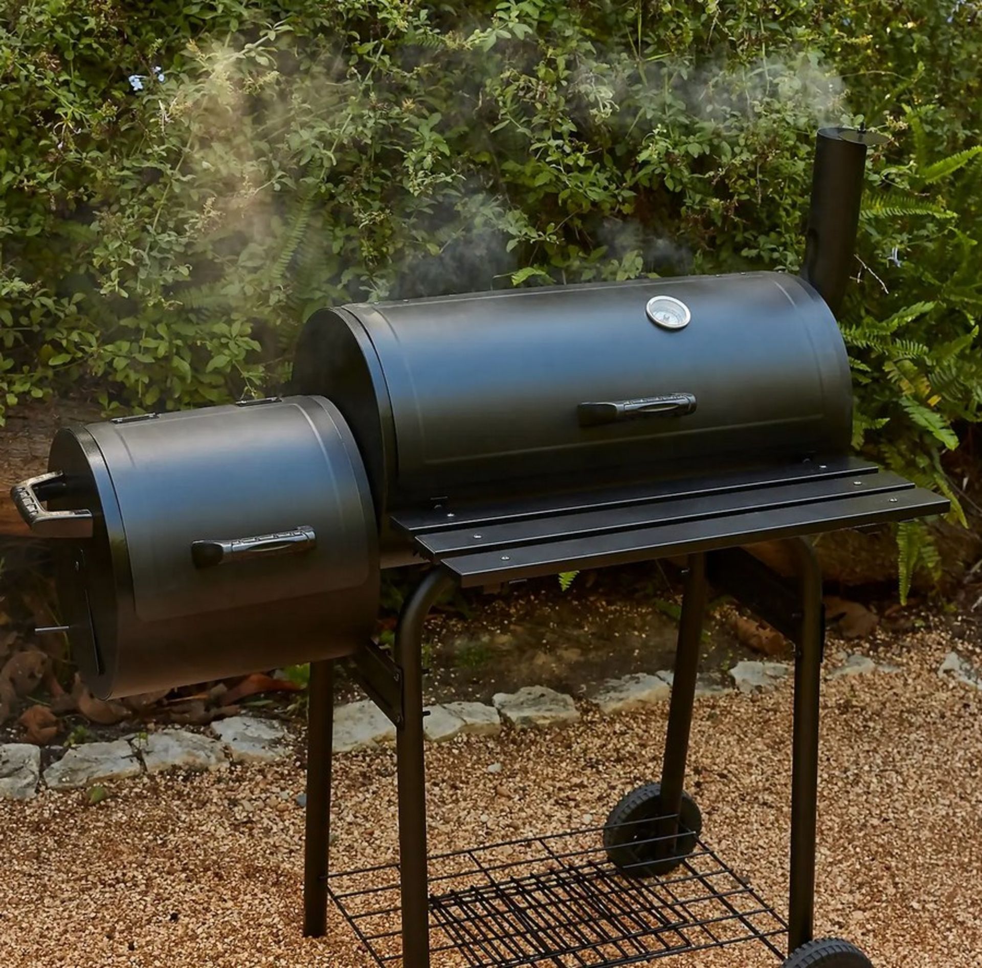 (52/Mez/P4) RRP £140. Texas Starter Smoker & BBQ. Offset Side Box BBQ Smoker. Built In Thermomete...