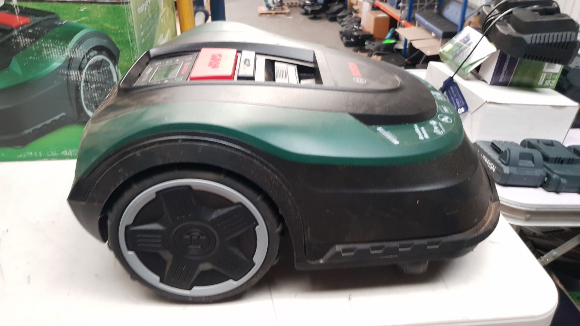(2/Mez) RRP £900. Bosch Indego S+ 500 Cordless Robotic Lawnmower. Connected Robotic Lawnmower For... - Image 13 of 20