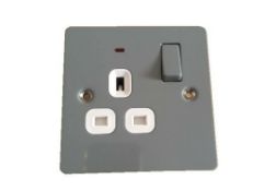 100 x Grey Single Switched Socket Flat Plate White Interior With Neon SAL25VR-01