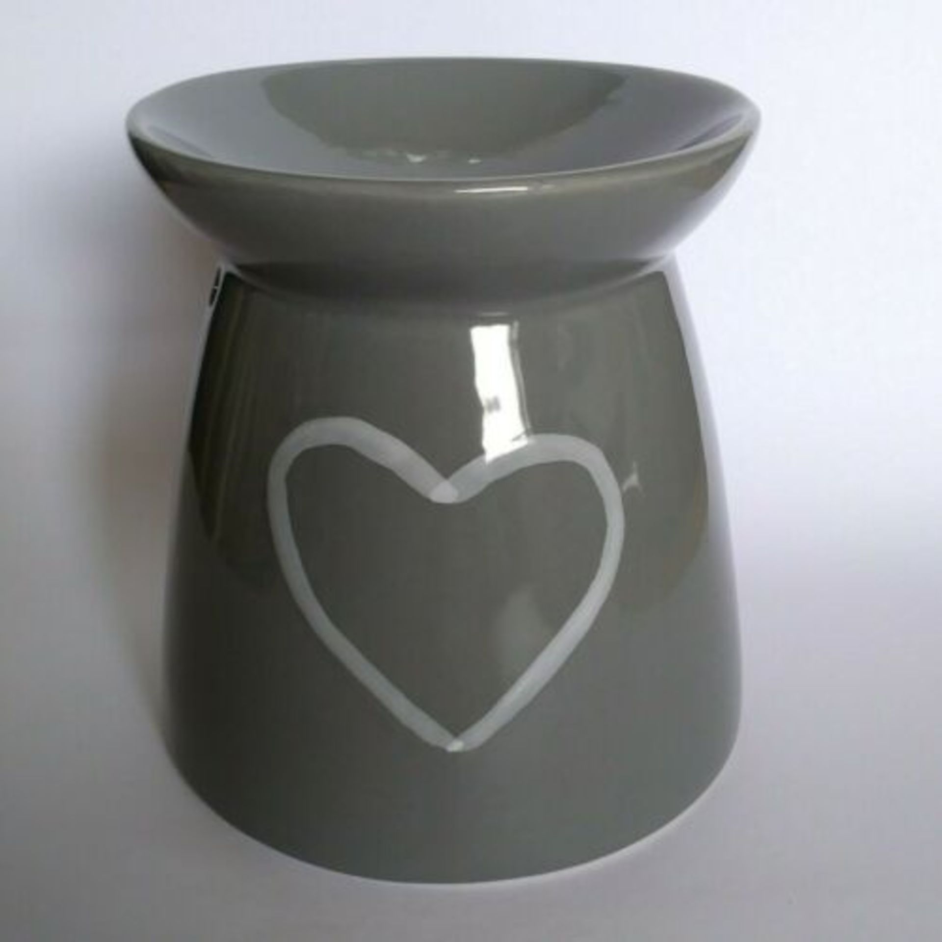20 x Grey Ceramic Heart Tea Light Oil Burner Grey With Heart