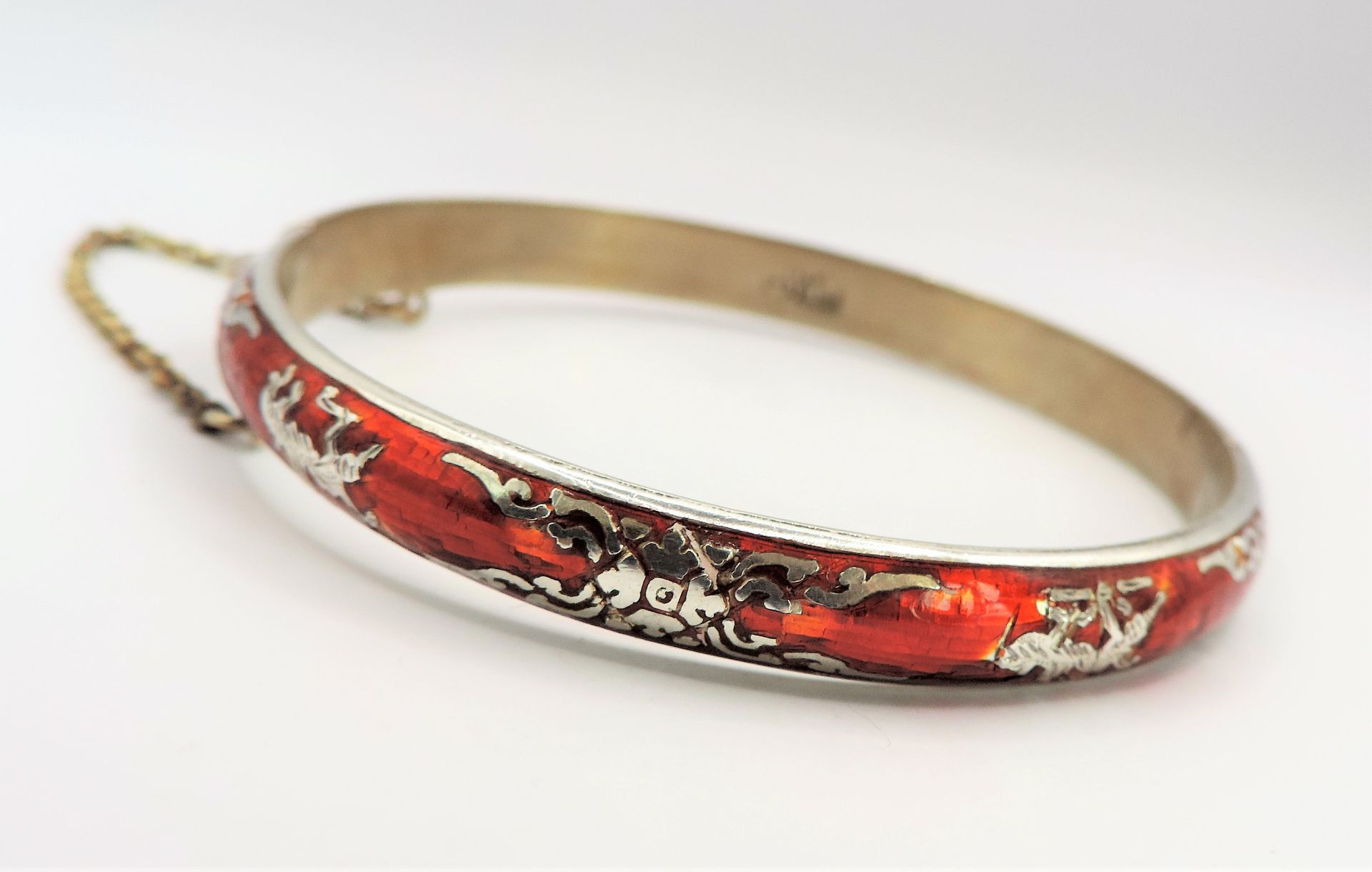 Vintage Siam Sterling Silver Red Nielloware Enamel Hinged Bangle - Image 3 of 6