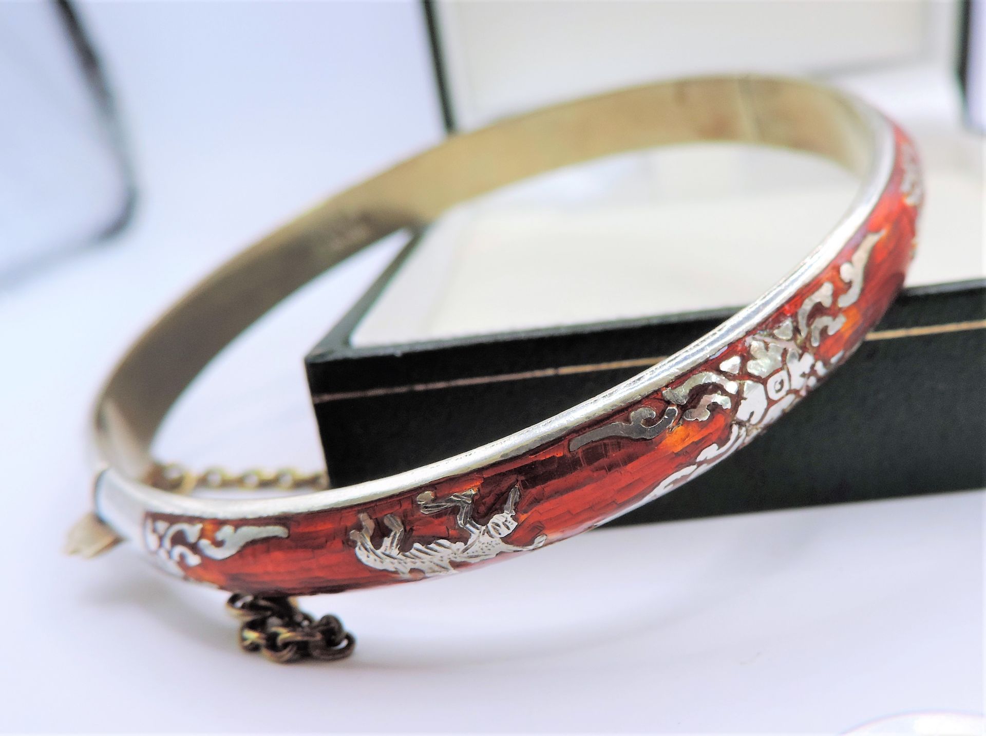 Vintage Siam Sterling Silver Red Nielloware Enamel Hinged Bangle