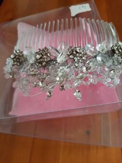 Swarovski Crystal and Beads Hairpiece RRP £89