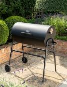 Title: (58/7N) RRP £80. Uniflame 75cm Charcoal BBQ Grill. Can Cook Up To 20 Burgers At A Time. 70.