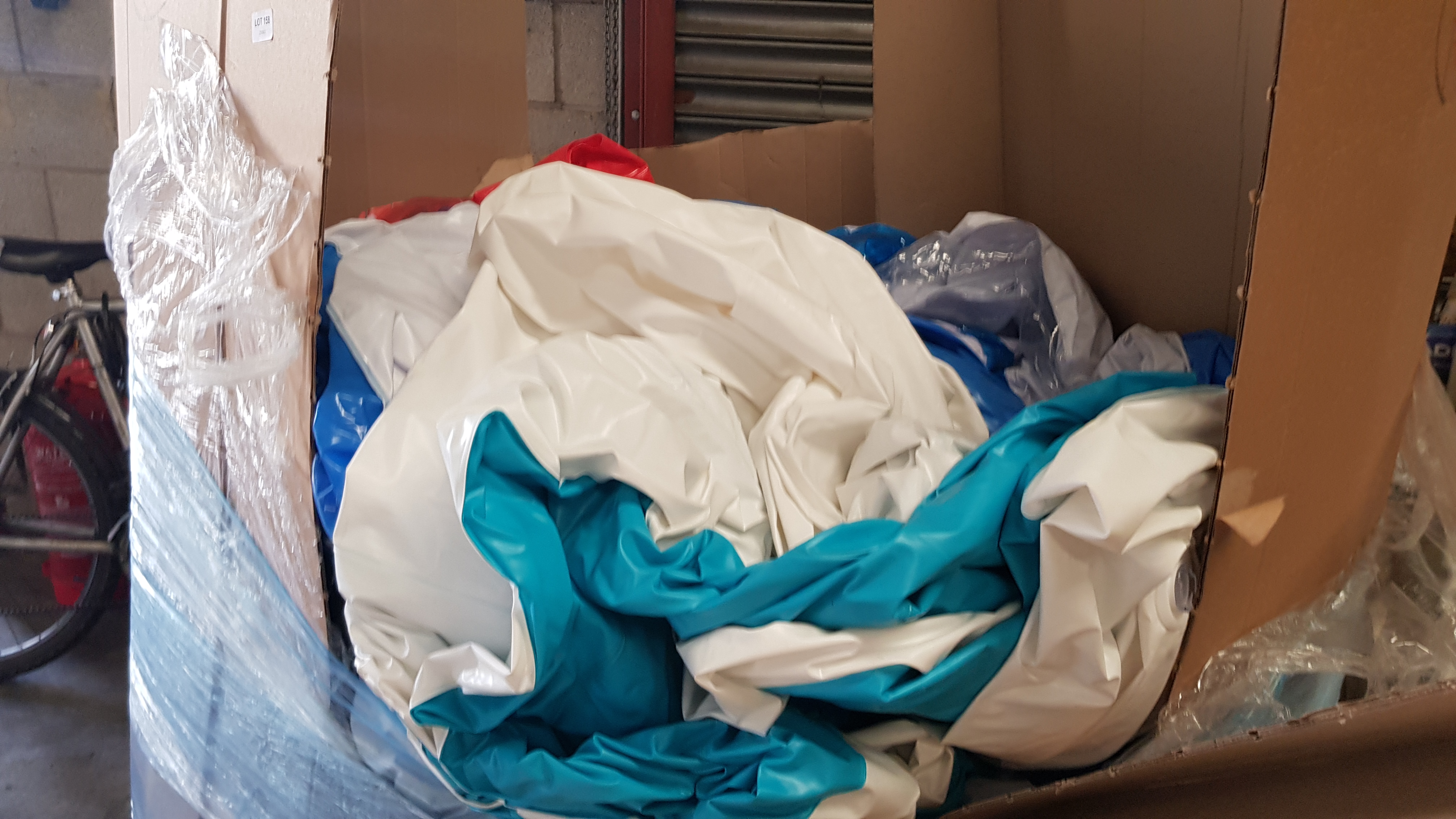 Title: (158/P) Contents Of Pallet _ Trader Lot Of Kid Connection Inflatable Items. To Include - Image 7 of 9