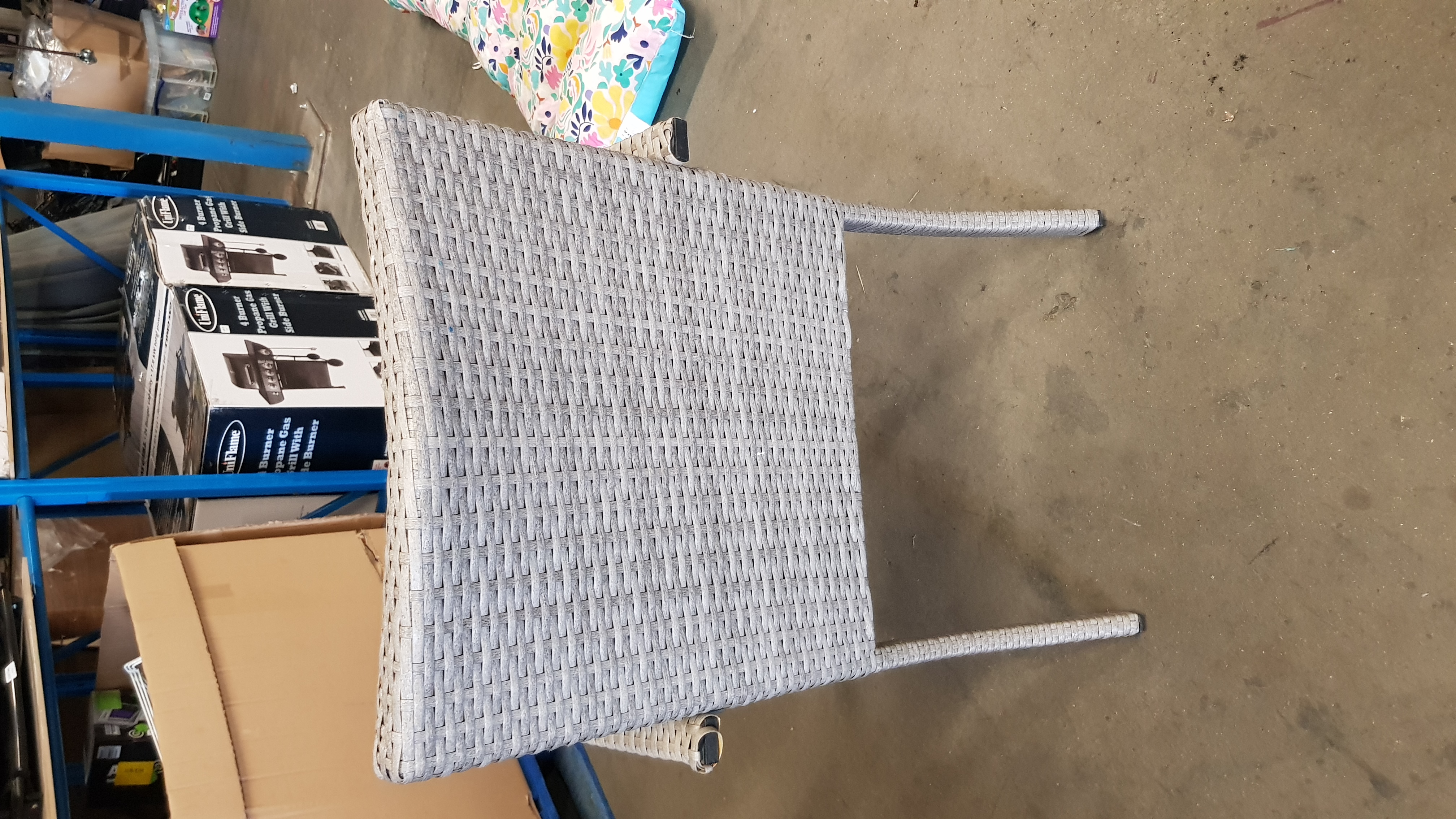 Title: (147/6A) Lot RRP £100. 3x Garden Furniture Items. 1x Grey Rattan Chair RRP £45. 1x Floral - Image 7 of 11