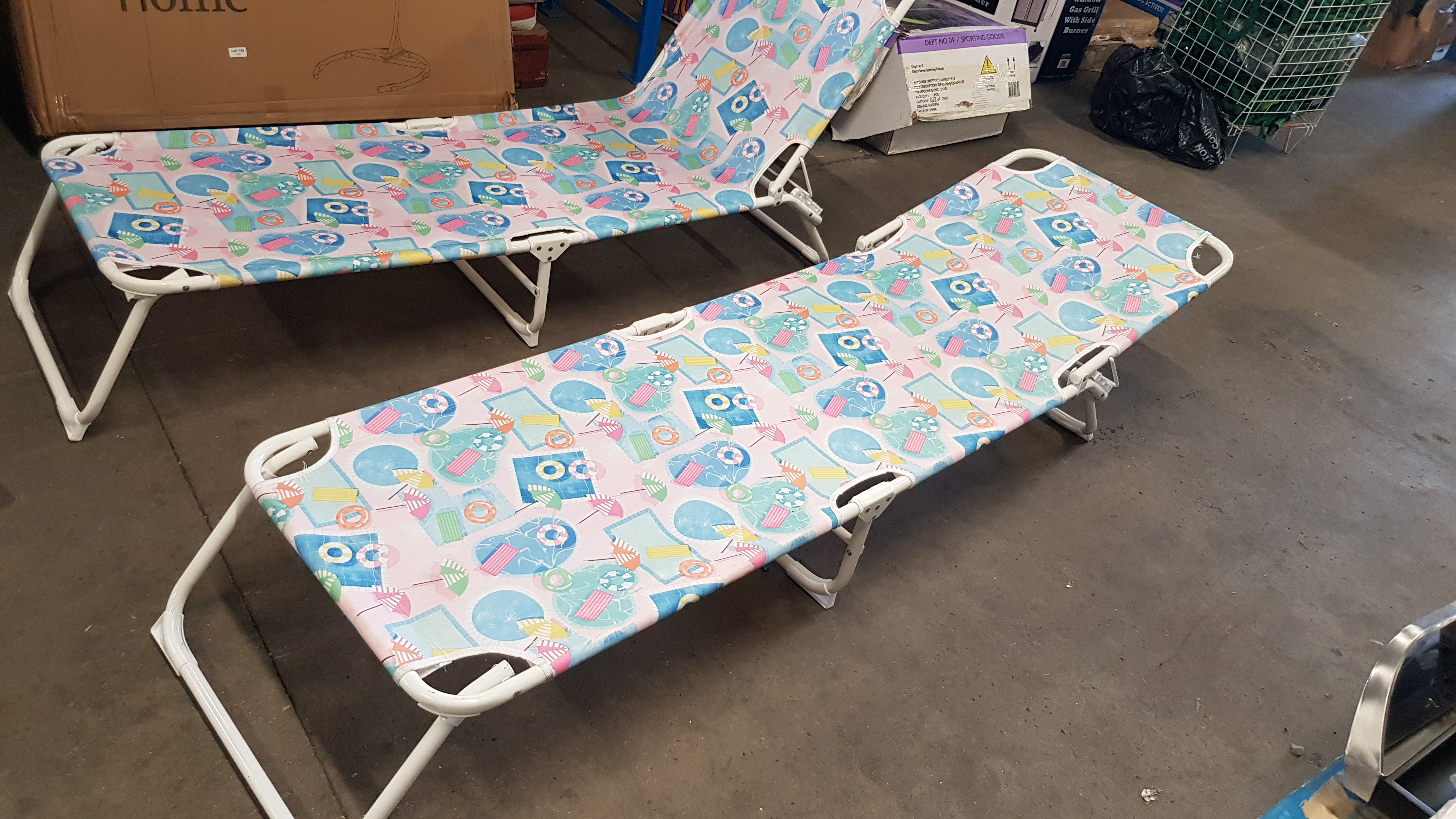 Title: (136/7M) Lot RRP £90. 3x Blue Pool Print Sun Lounger RRP £30 Each. Dimensions: (26x 55.5x - Image 8 of 8