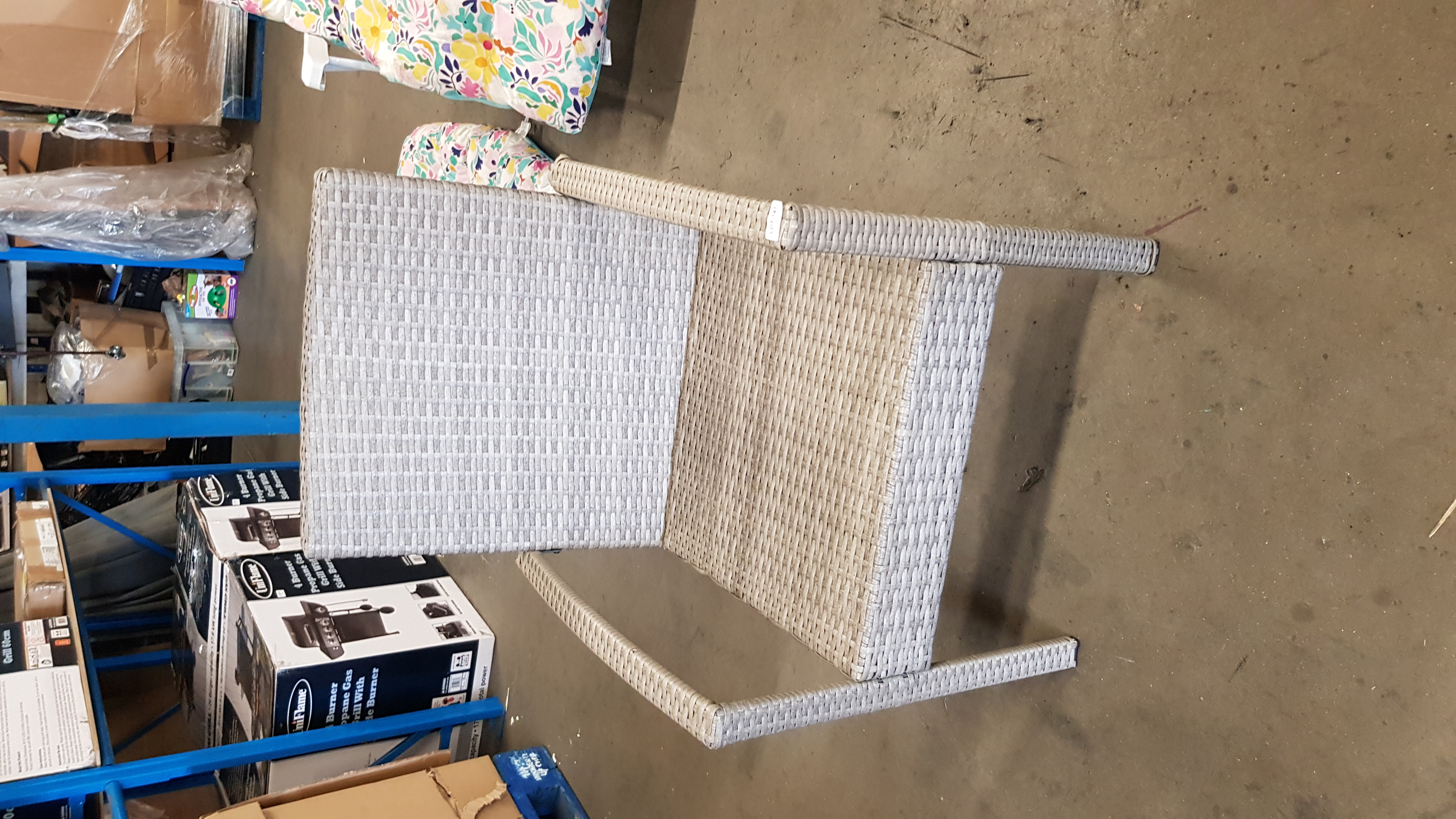 Title: (147/6A) Lot RRP £100. 3x Garden Furniture Items. 1x Grey Rattan Chair RRP £45. 1x Floral - Image 6 of 11