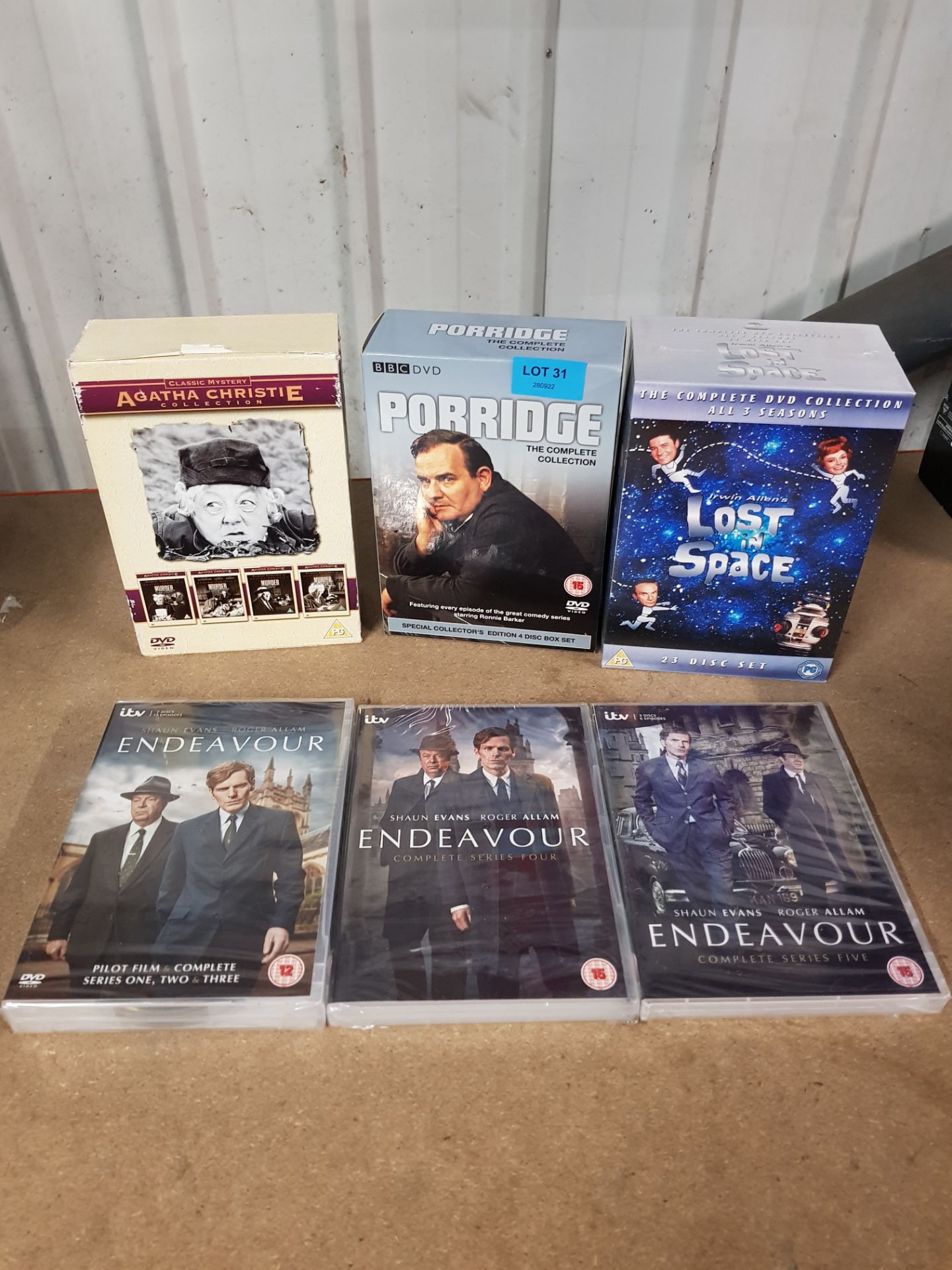 Title: (31/11D) Lot RRP £100. 6x DVD Boxset Items. 1x Lost In Space Complete Seasons 1-3 Collection. - Image 8 of 17