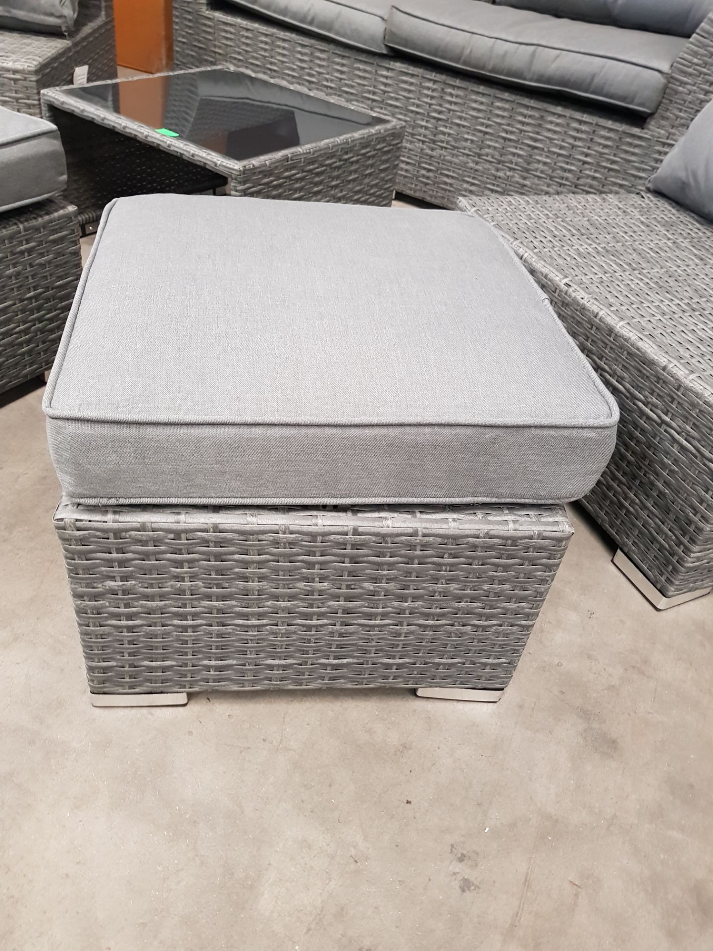 (8/Mez/P) RRP £800. Bambrick 6 Seater Grey Rattan Garden Sofa Set. Space Saving Function. Hand Wo... - Image 18 of 23