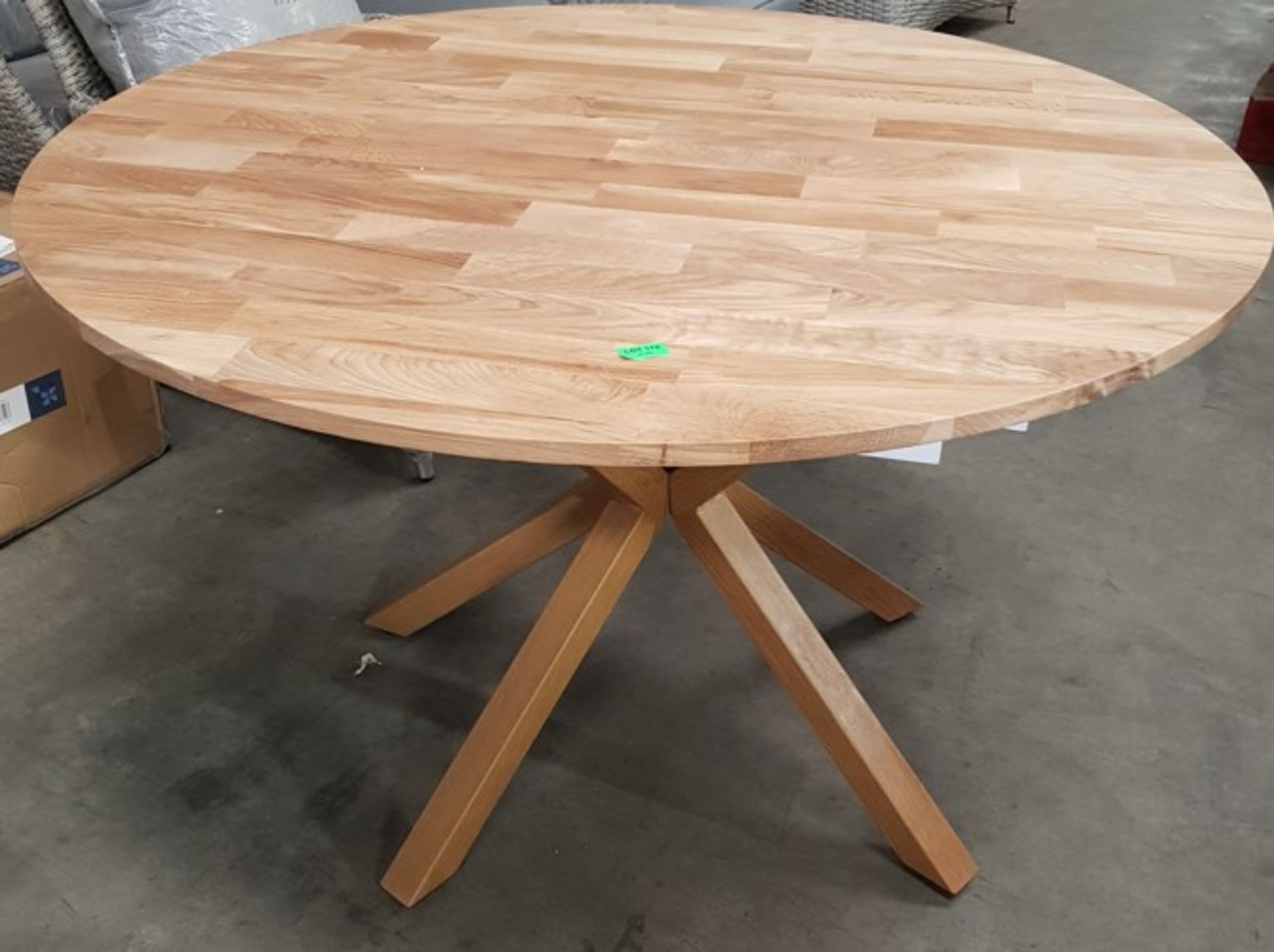 (179/R3) RRP £100. Round Oak Table With Wood Effect Metal Legs. Dimensions: (H76x Dia120cm). (No...