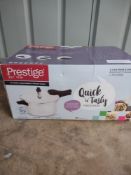 Prestige 4L Pressure Cooker. RRP £40 - Grade U