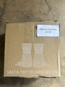 Olivers Kitchen Salt And Pepper Grinder Set. RRP £14.99 - Grade U