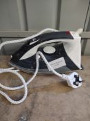 John Lewis Speed Steam Iron. RRP £25 - Grade U