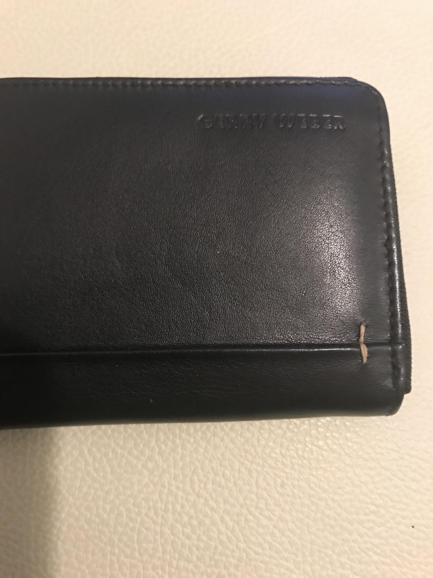 Gerry Weber Small Leather zip round wallet - Image 4 of 6