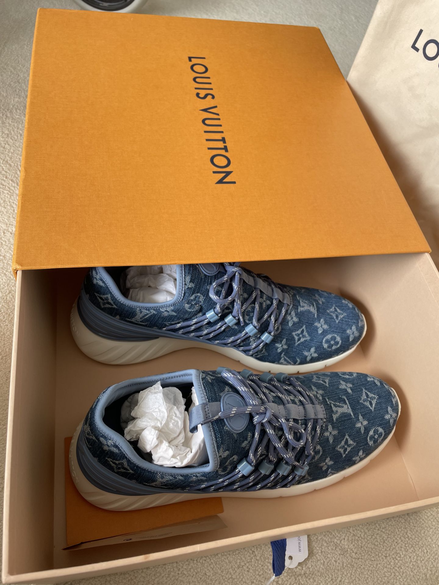 Louis Vuitton Fast Line Sneakers 9.5 - Image 4 of 7