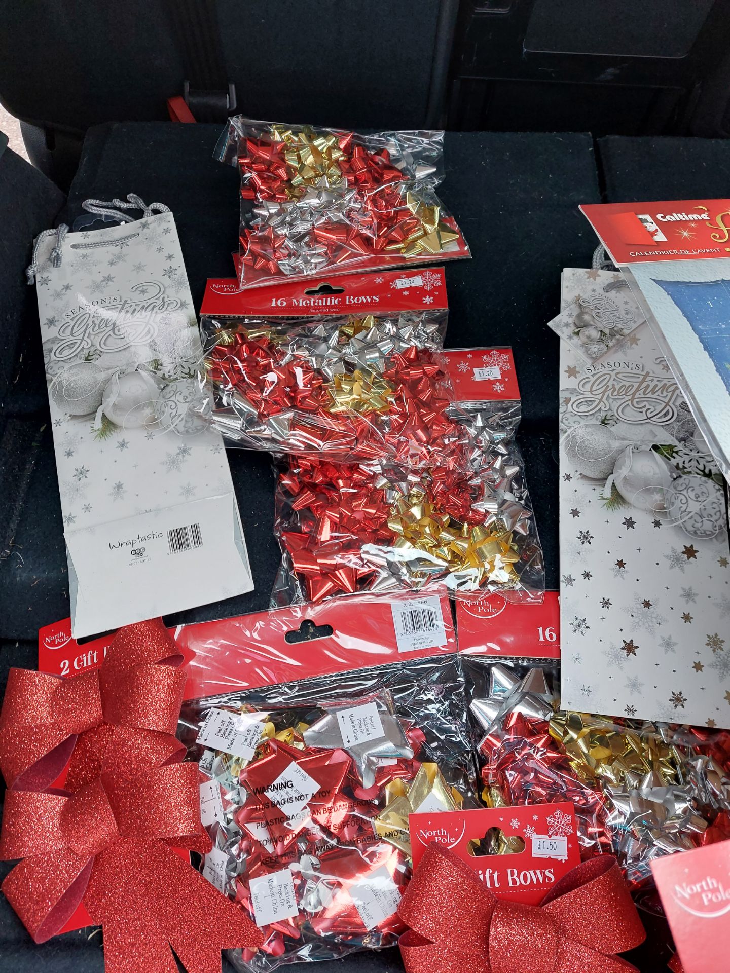Christmas Packs Inc Bows, Bags, Advent Calendars Etc