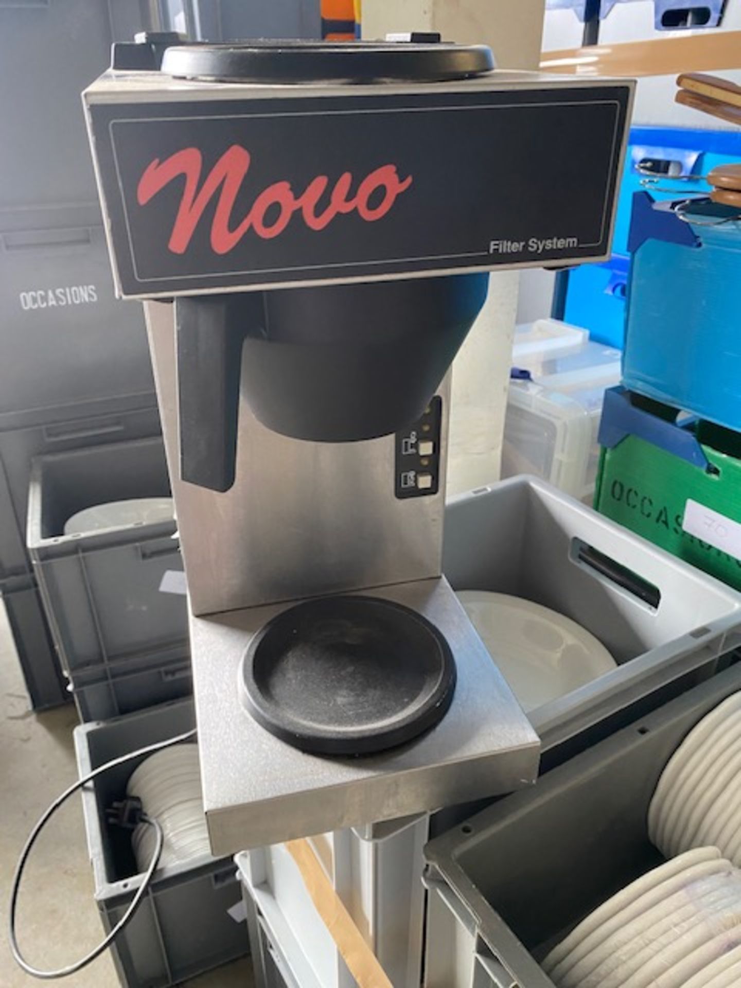 Lot 9. Novo-011 Coffee Filter Machine