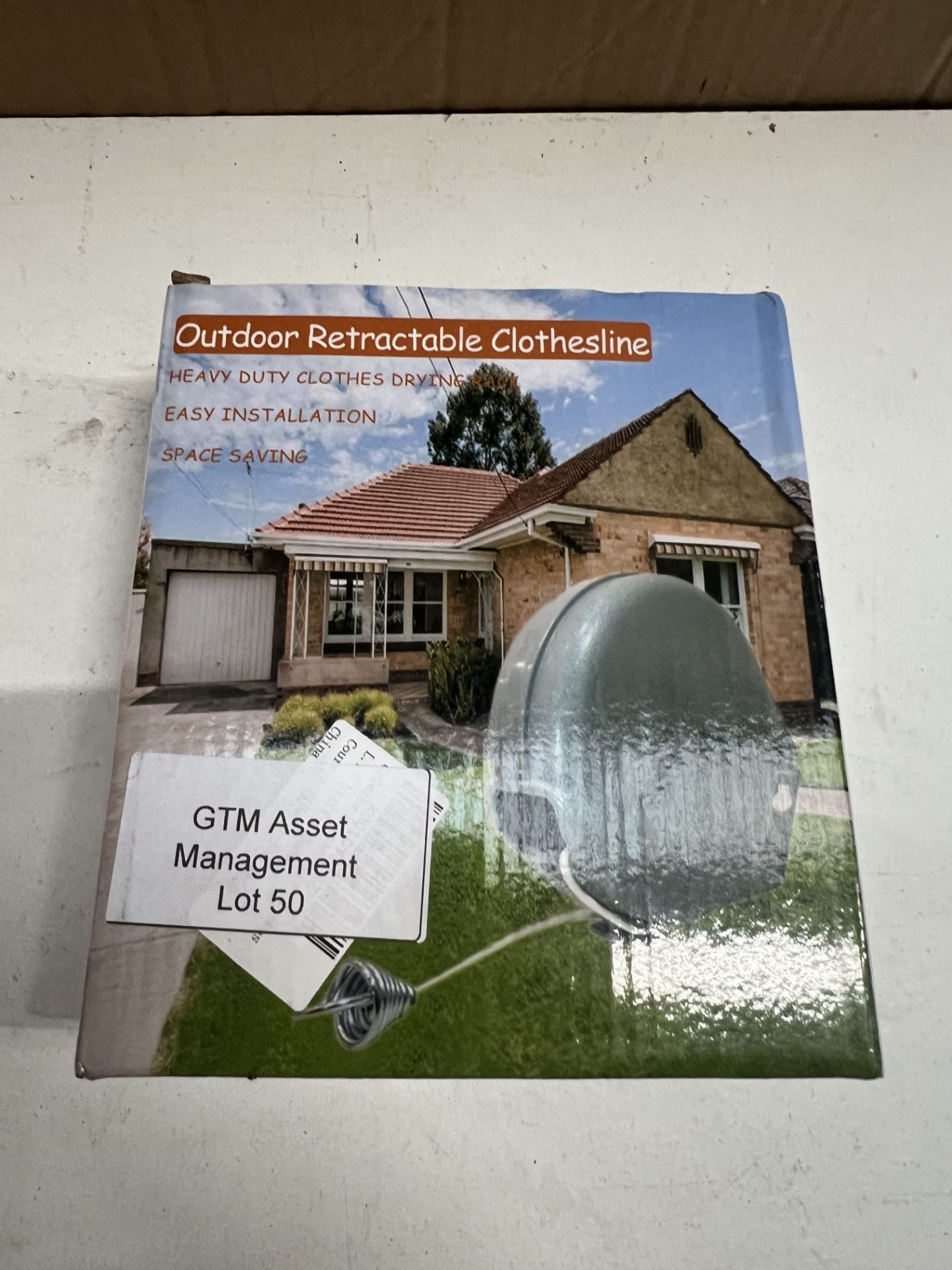 Outdoor Retractable Clothesline. RRP £20 - GRADE U