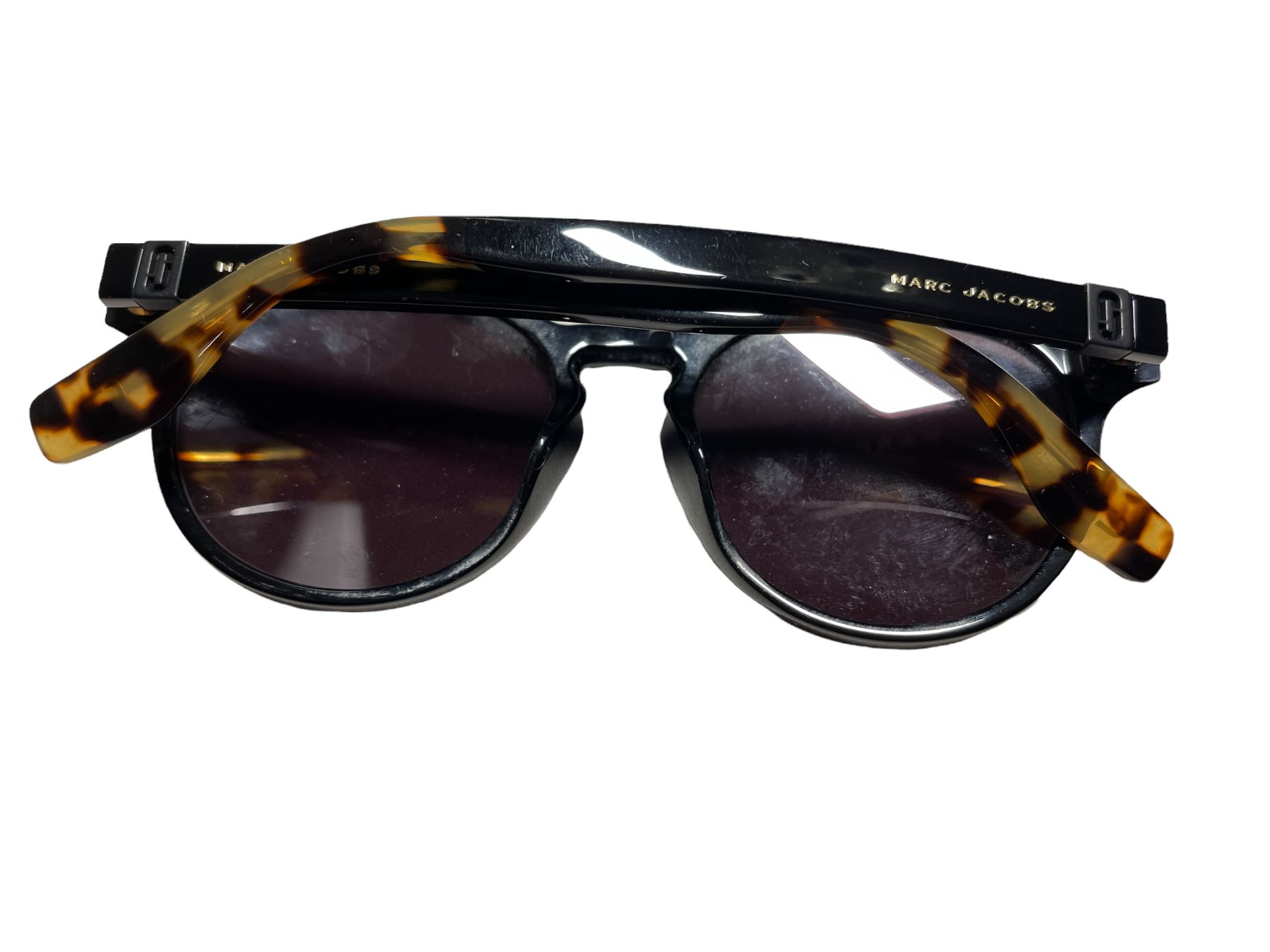 Marc Jacobs Ladies Sunglasses - Ex Demo or Surplus Stock from our Private Jet Charter - Image 7 of 10