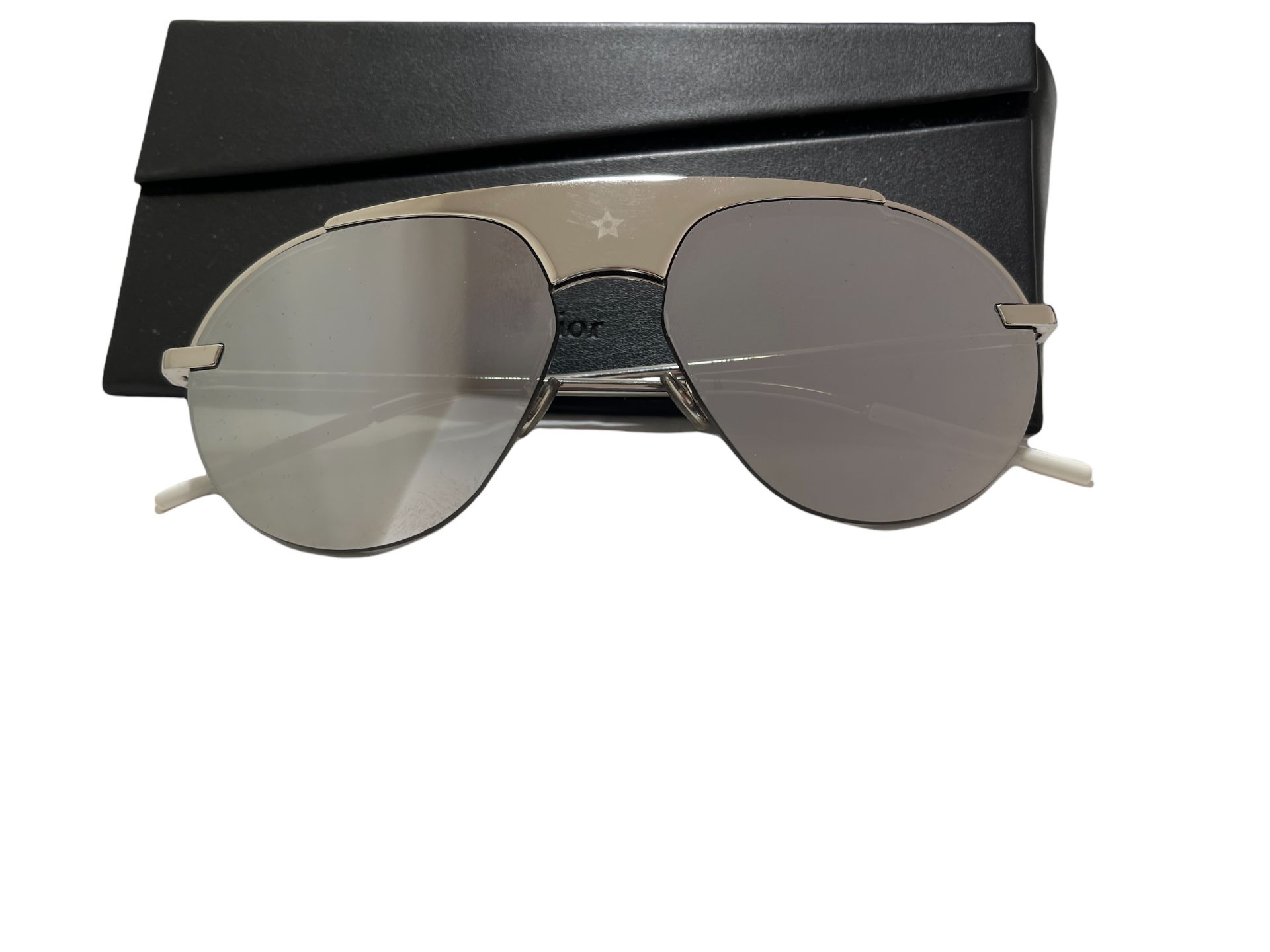 Dior Revolution Sunglasses 0100T Palladium/White 99mm - Surplus Stock from Our Private Jet Charter.. - Image 3 of 11