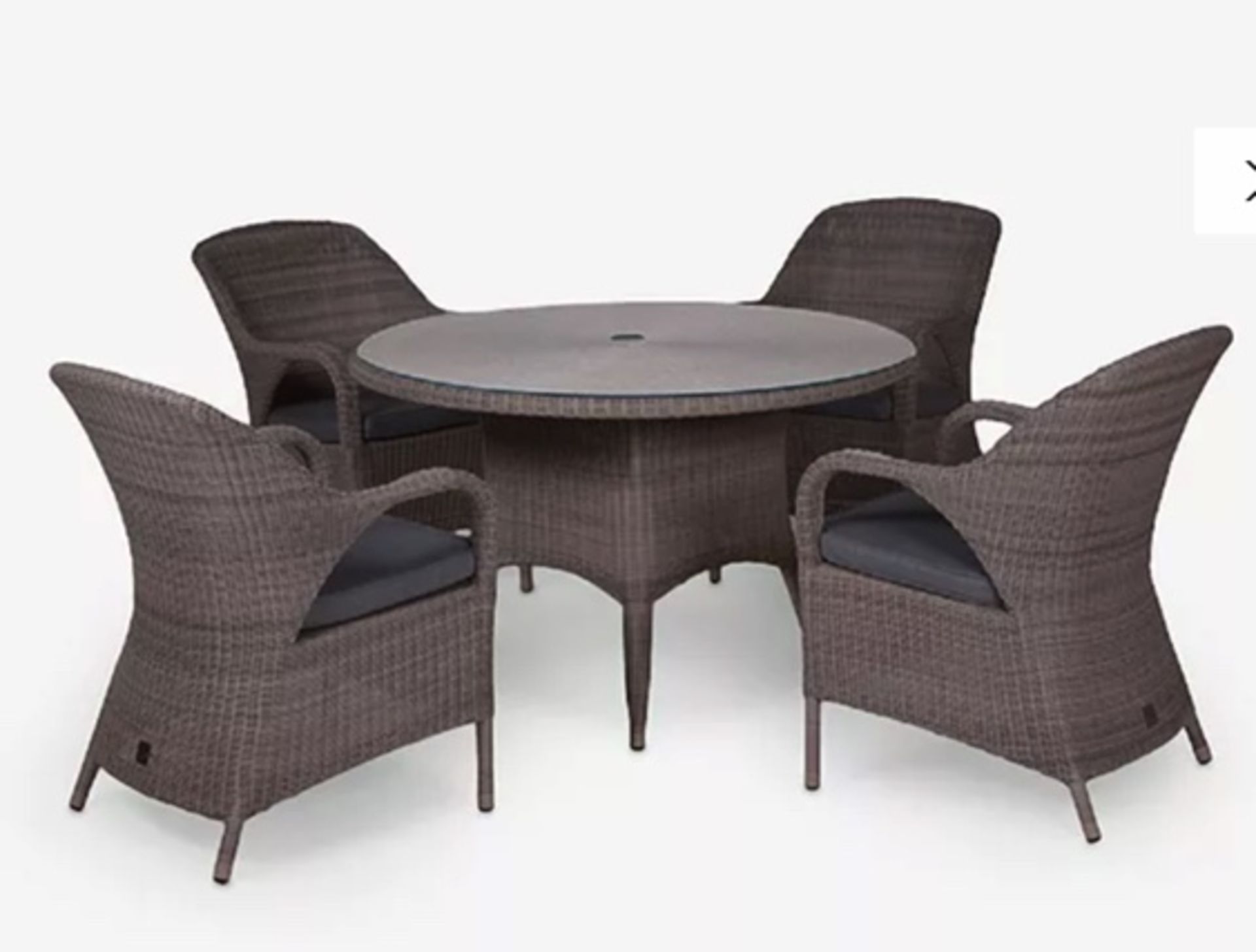 4 Seasons Outdoor Sussex 4-Seater Round Garden Dining Table (no glass) RRP £1099