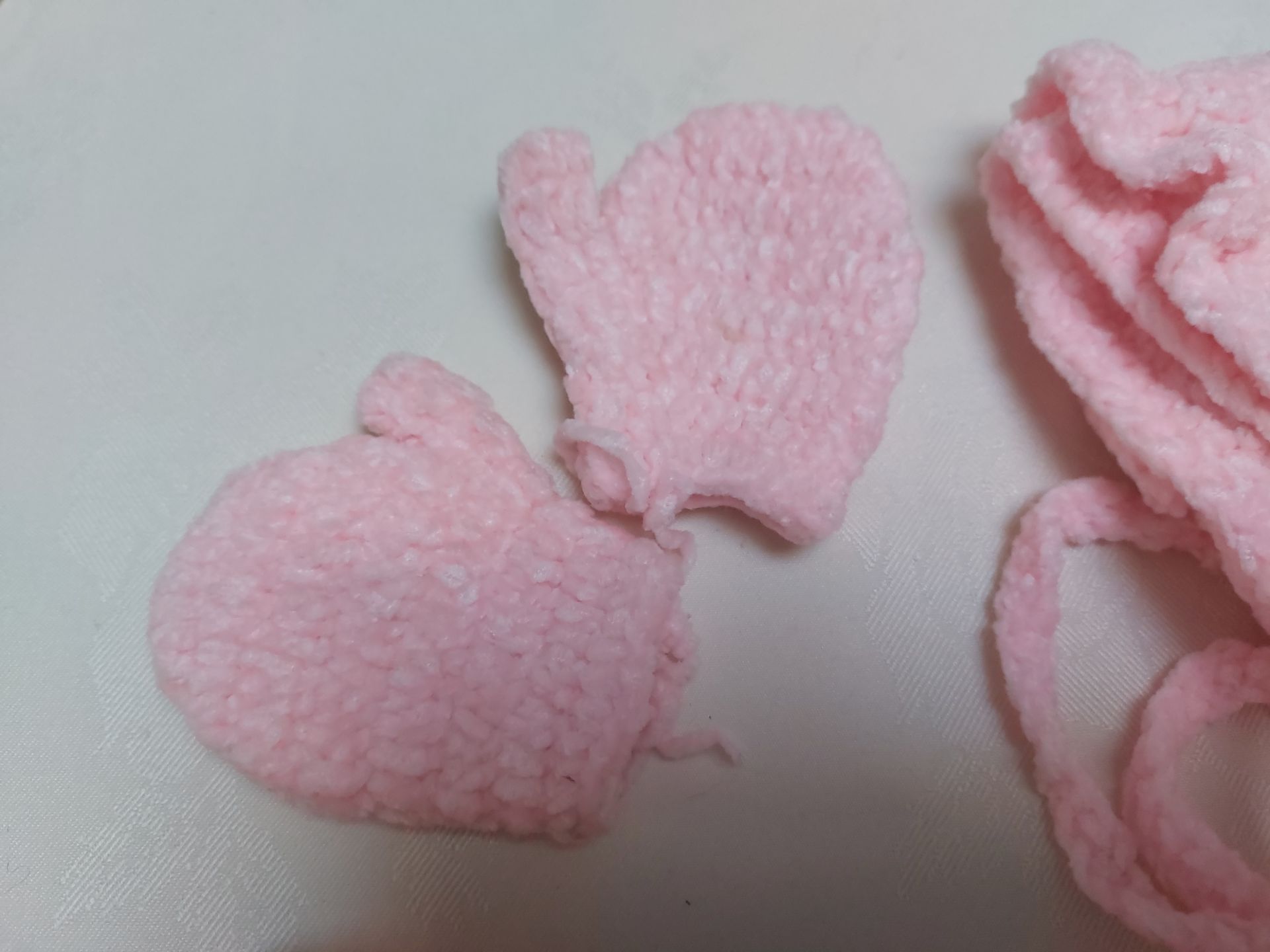 Pink And Blue Hat Scarf And Gloves Sets Baby - Image 11 of 11