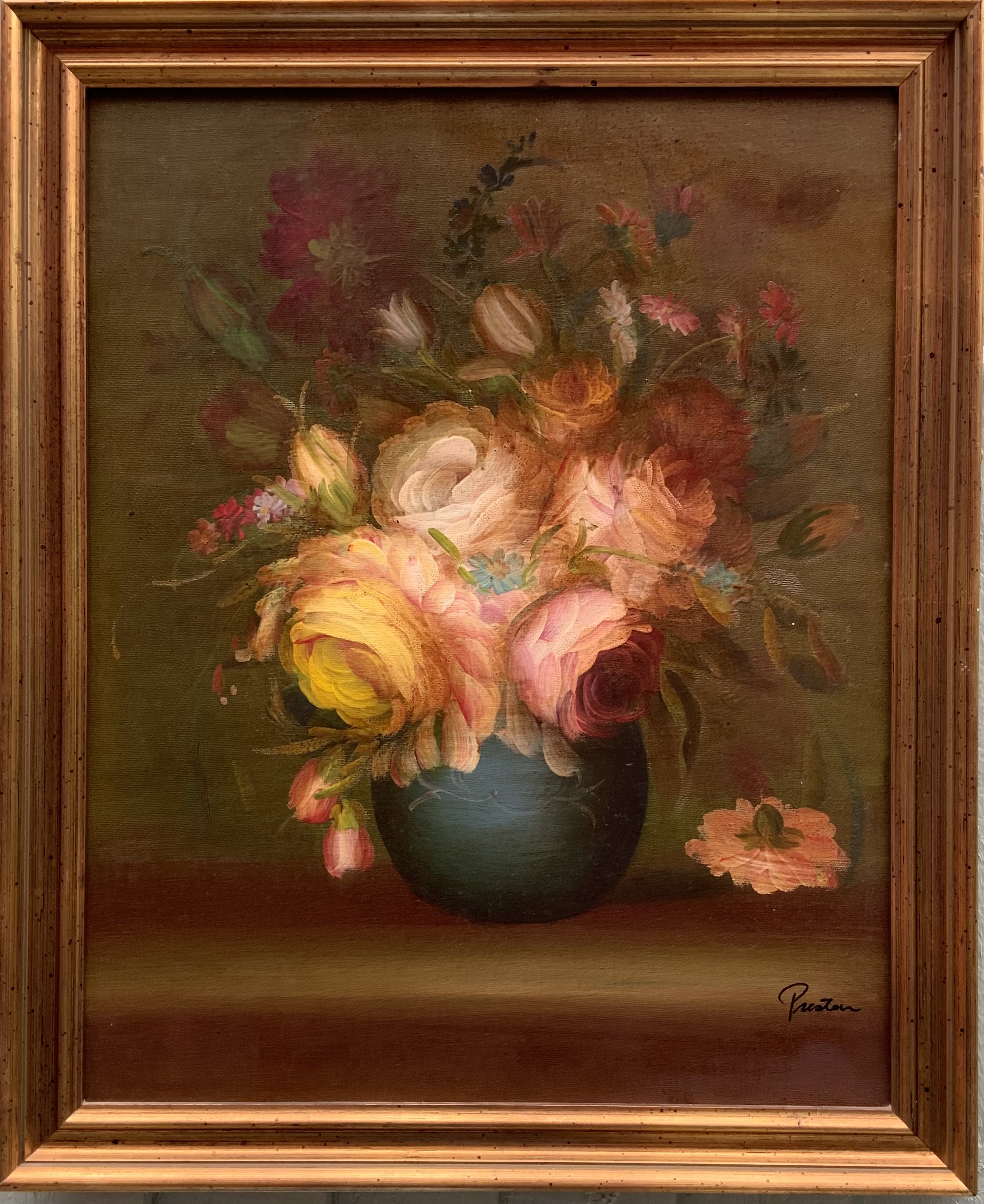 Still Life Of Flowers Large Oil On Canvas Set In Golded Frame Signed 20Th C - Image 2 of 8