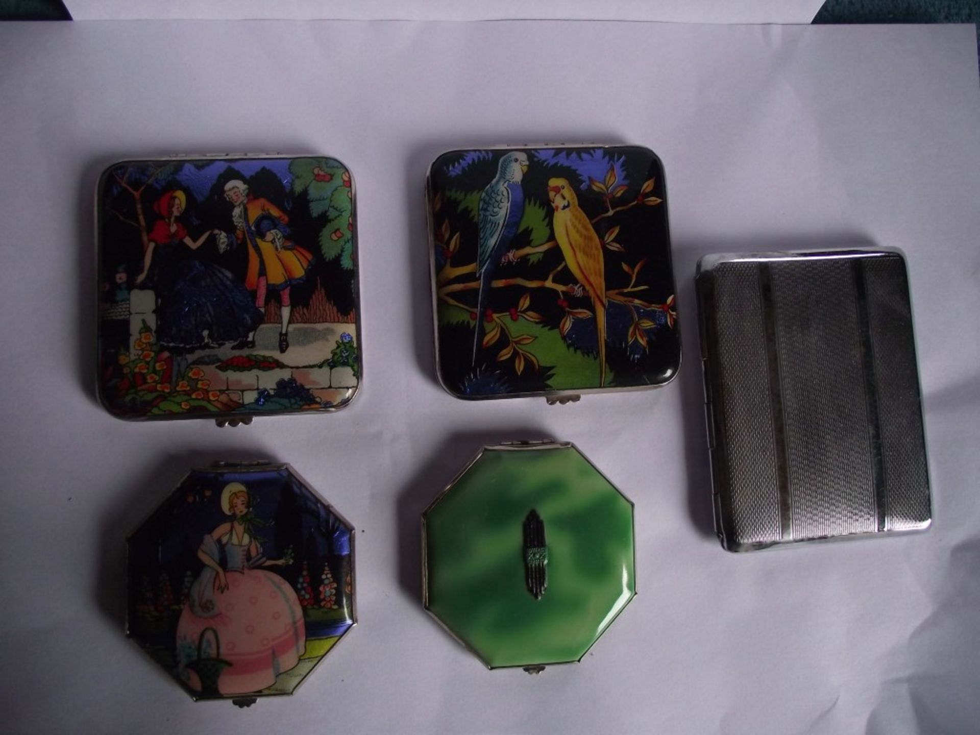 5 X 1930's Gwenda Powder Compacts & Cigarette Case - New Old Stock (unused)- original boxes. - Image 2 of 16